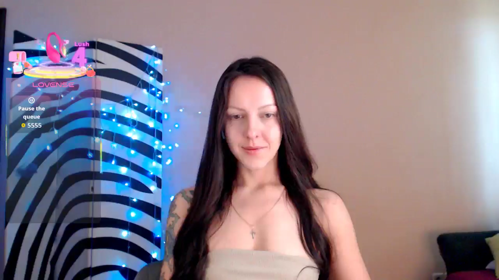 Gallery image thumbnail from BrunetteMuse's myfreecams stream on, 08/14/2025, 10:42 image 8 of 20