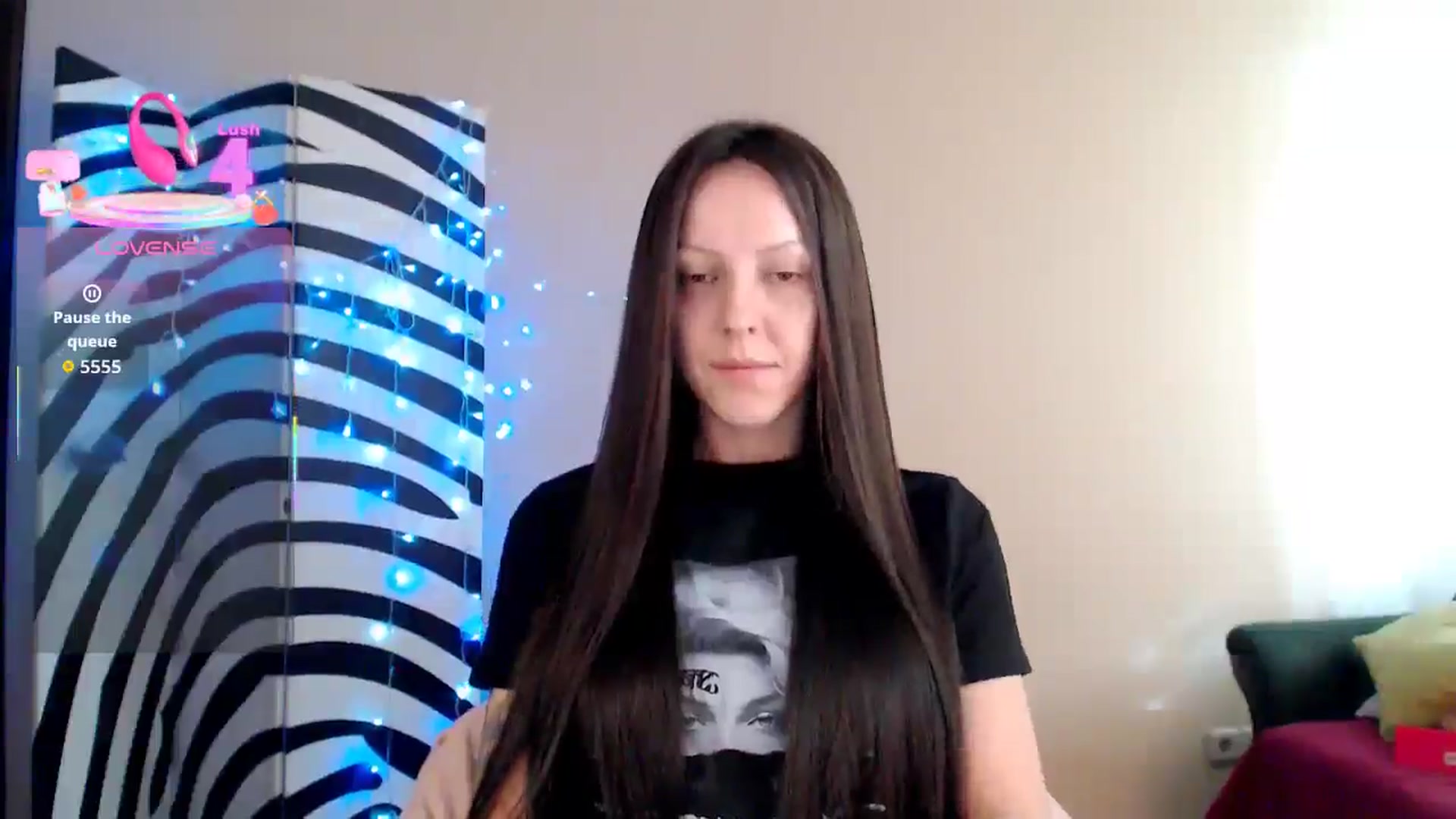 Gallery image thumbnail from BrunetteMuse's myfreecams stream on, 08/15/2025, 14:00 image 10 of 20