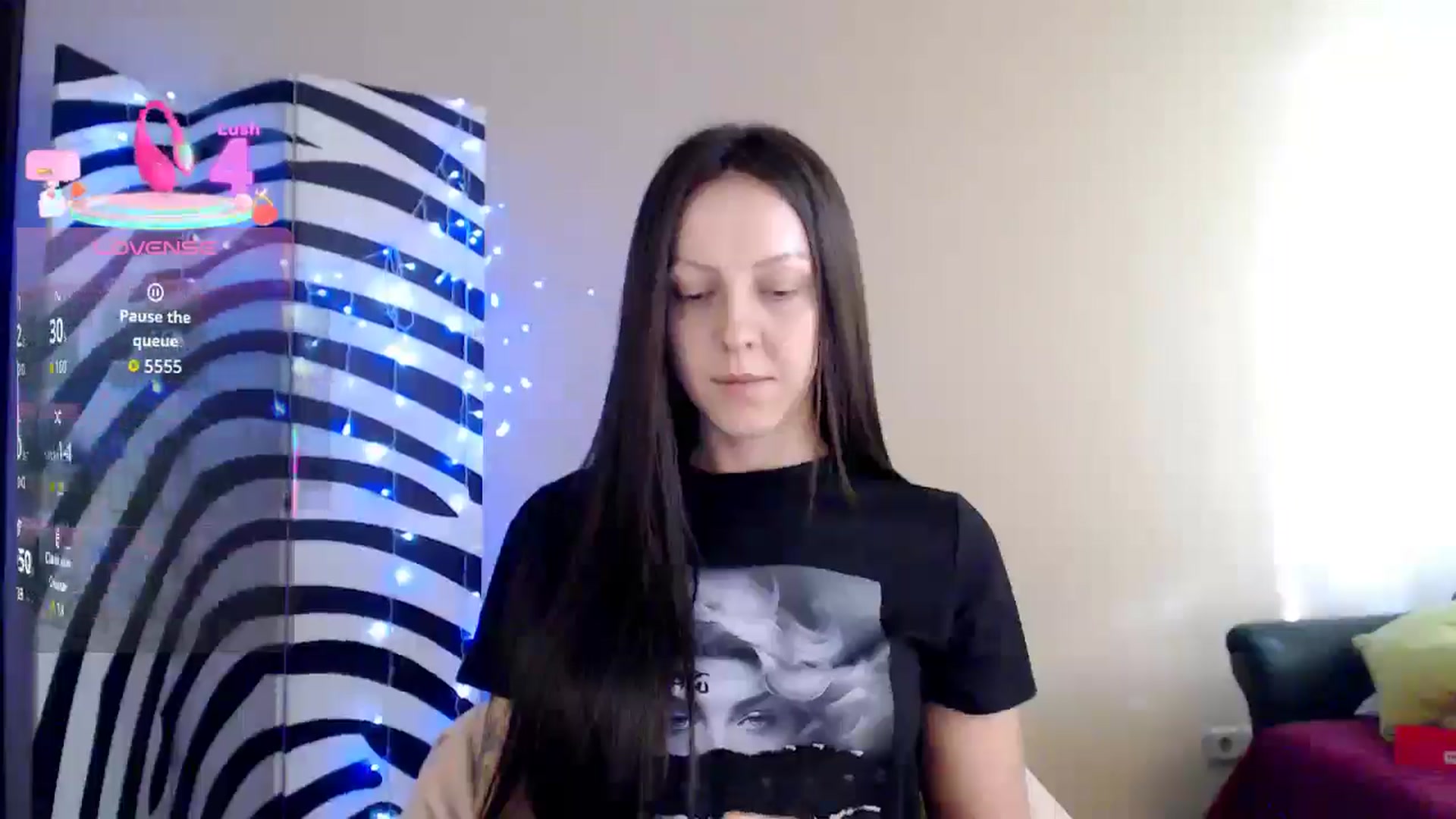 Gallery image thumbnail from BrunetteMuse's myfreecams stream on, 08/15/2025, 14:00 image 19 of 20
