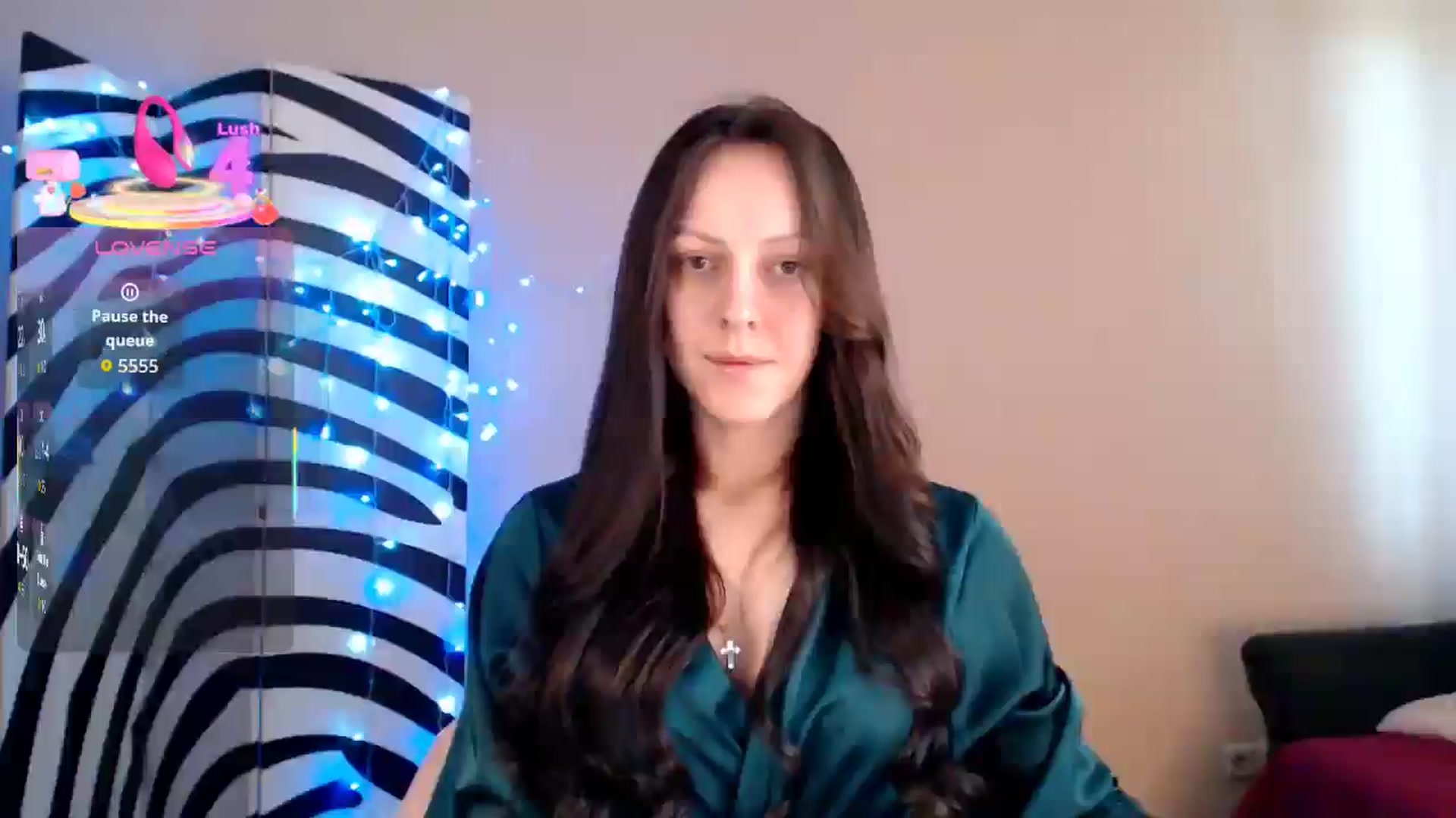 Gallery image thumbnail from BrunetteMuse's myfreecams stream on, 08/18/2025, 09:25 image 18 of 20
