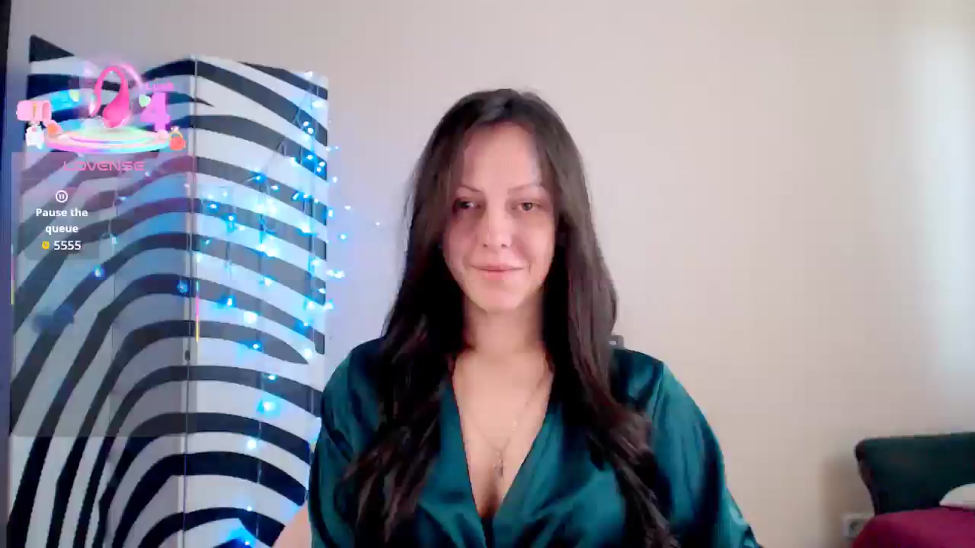 Gallery image thumbnail from BrunetteMuse's myfreecams stream on, 08/20/2025, 10:27 image 4 of 20