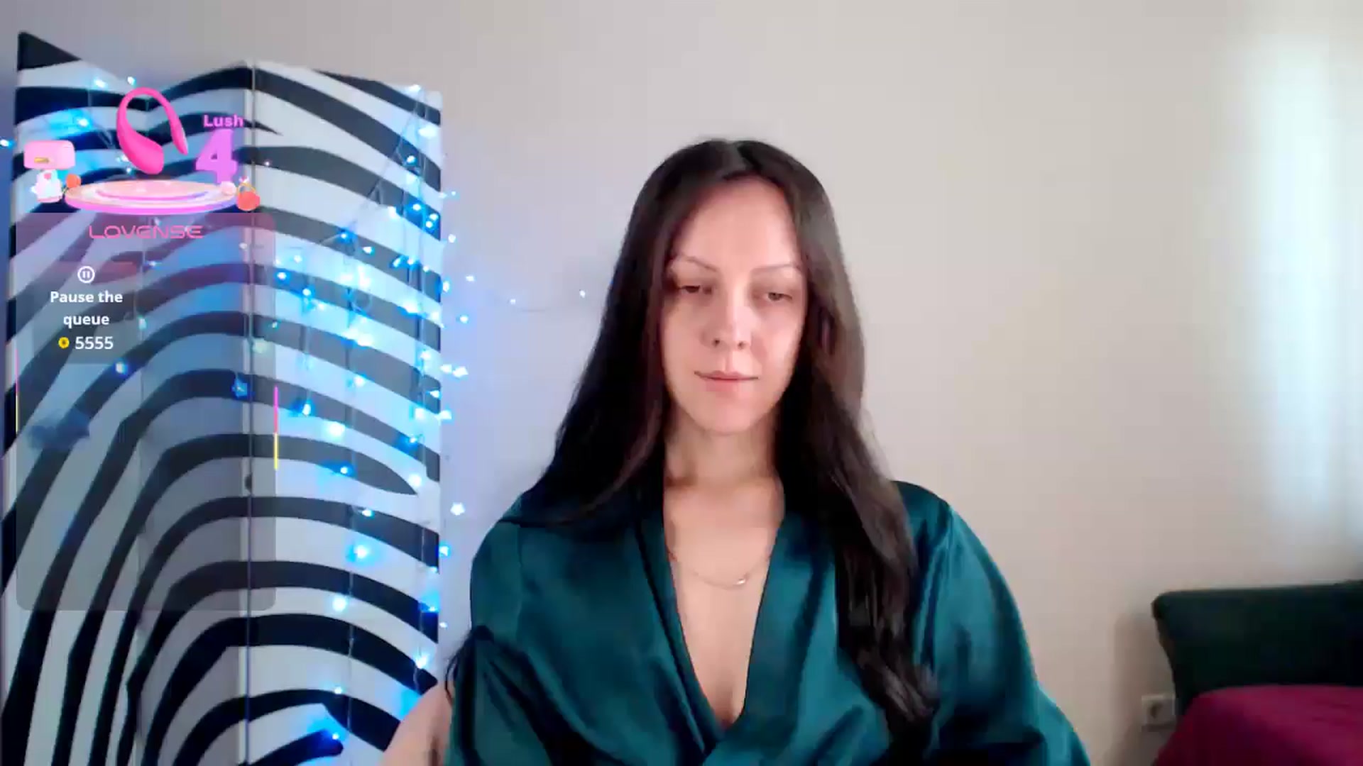 Gallery image thumbnail from BrunetteMuse's myfreecams stream on, 08/21/2025, 10:41 image 16 of 20