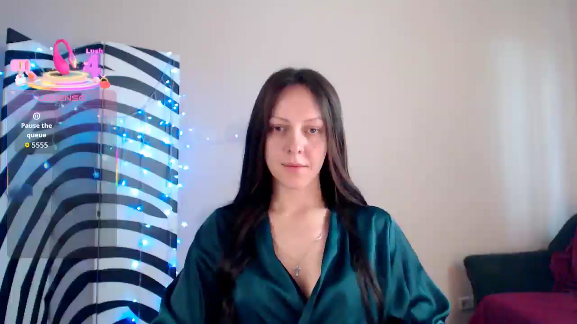 Gallery image thumbnail from BrunetteMuse's myfreecams stream on, 08/23/2025, 10:32 image 13 of 20