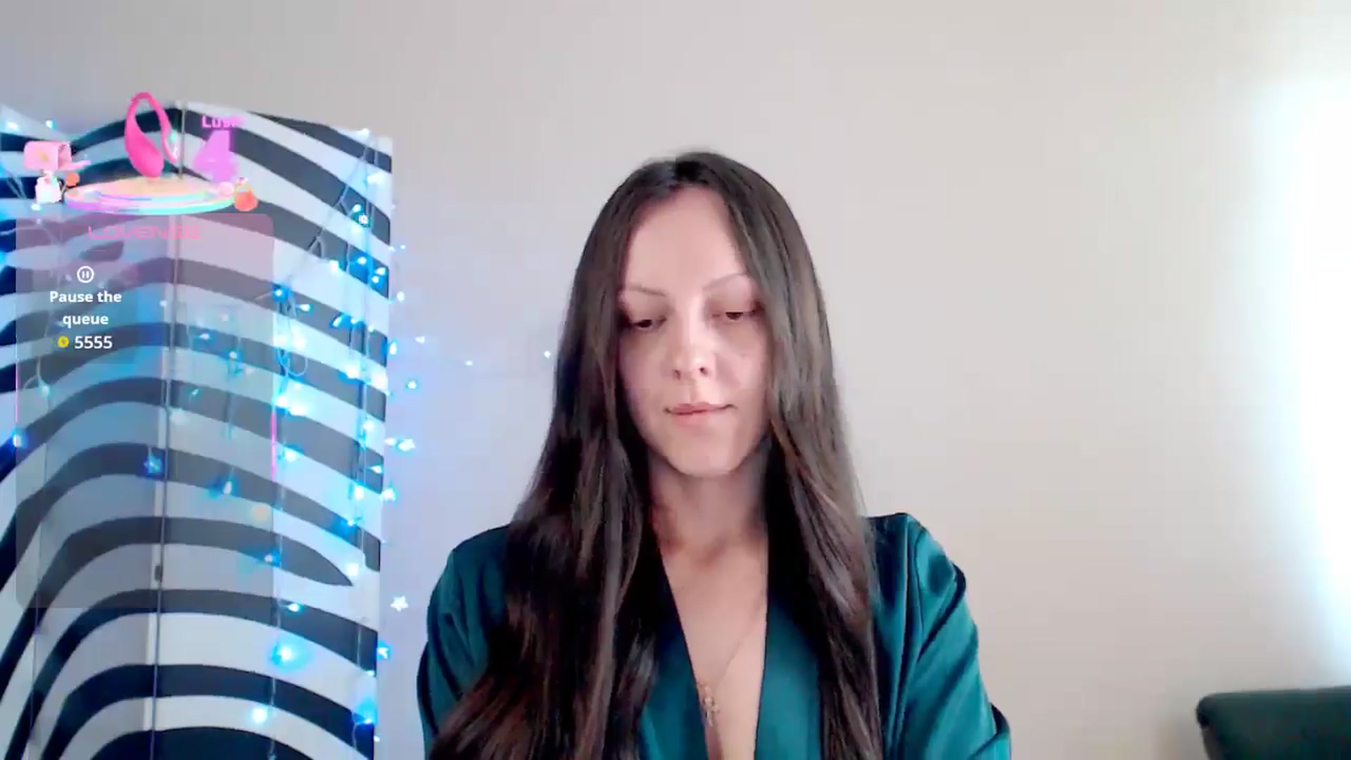 Gallery image thumbnail from BrunetteMuse's myfreecams stream on, 08/26/2025, 13:12 image 18 of 20