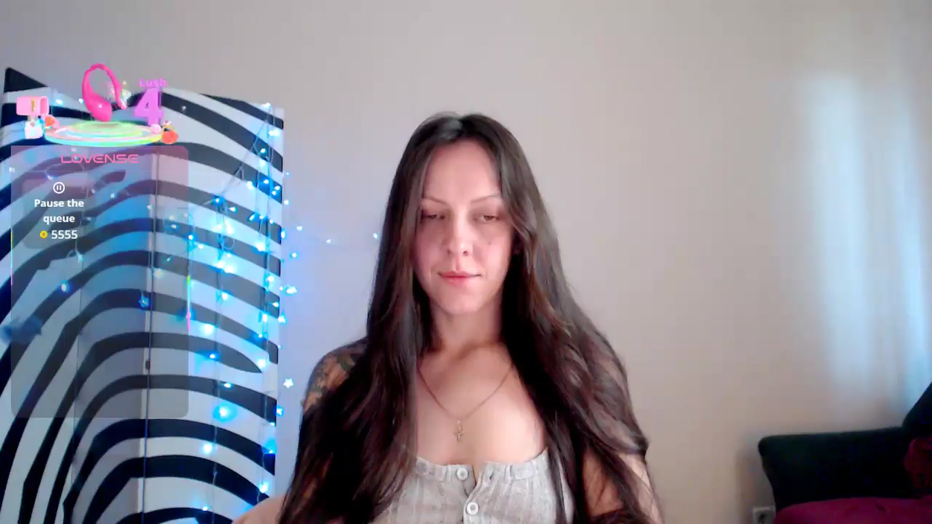 Gallery image thumbnail from BrunetteMuse's myfreecams stream on, 08/27/2025, 10:36 image 13 of 20