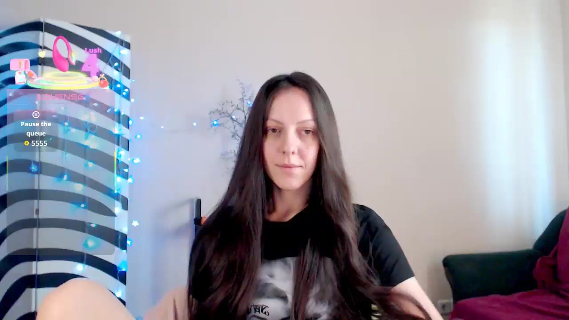 Gallery image thumbnail from BrunetteMuse's myfreecams stream on, 08/28/2025, 11:08 image 15 of 20