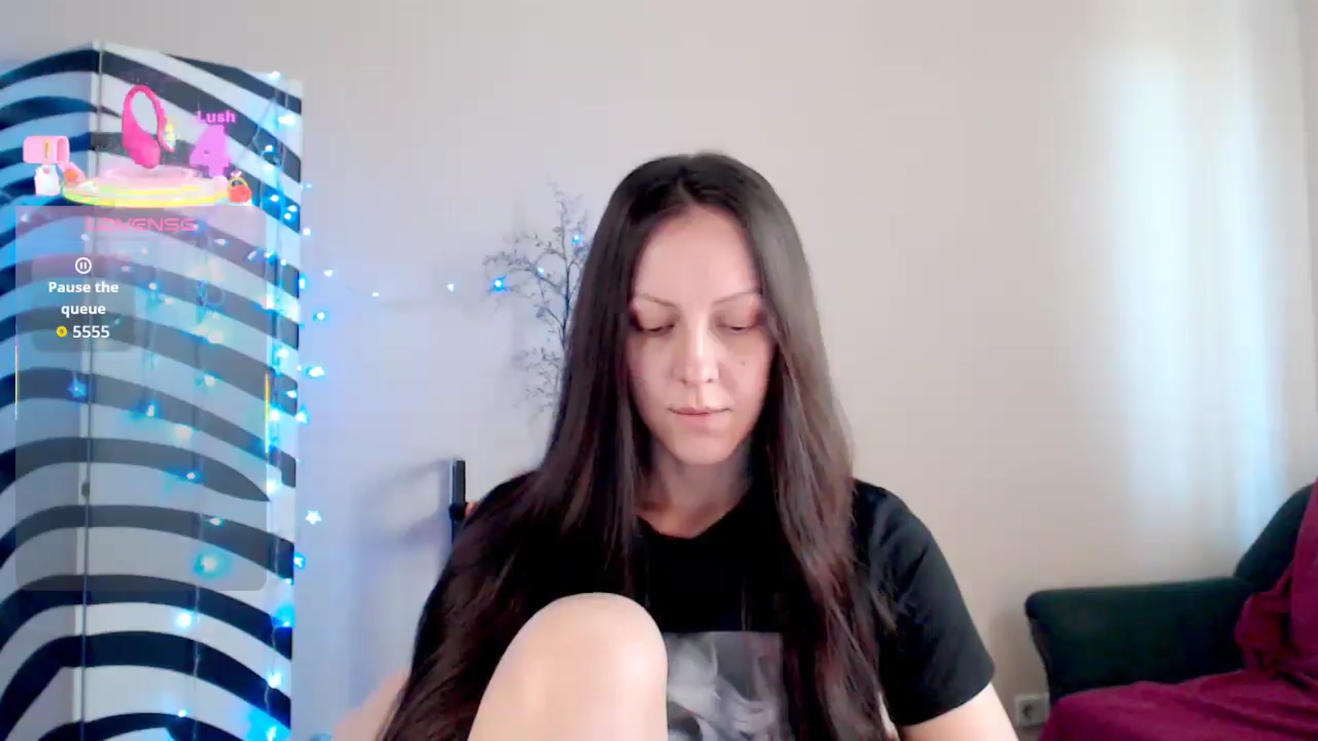 Gallery image thumbnail from BrunetteMuse's myfreecams stream on, 08/28/2025, 11:08 image 12 of 20