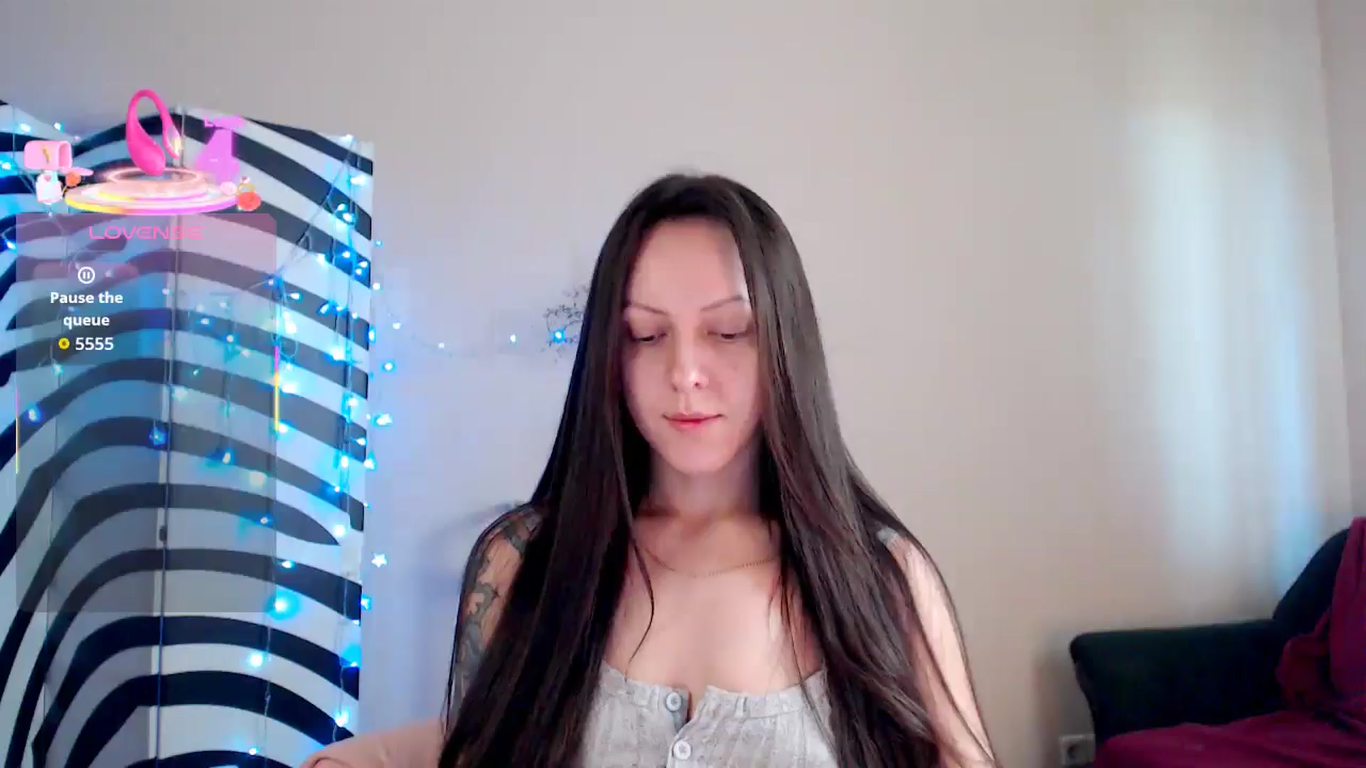 Gallery image thumbnail from BrunetteMuse's myfreecams stream on, 08/29/2025, 10:14 image 13 of 20
