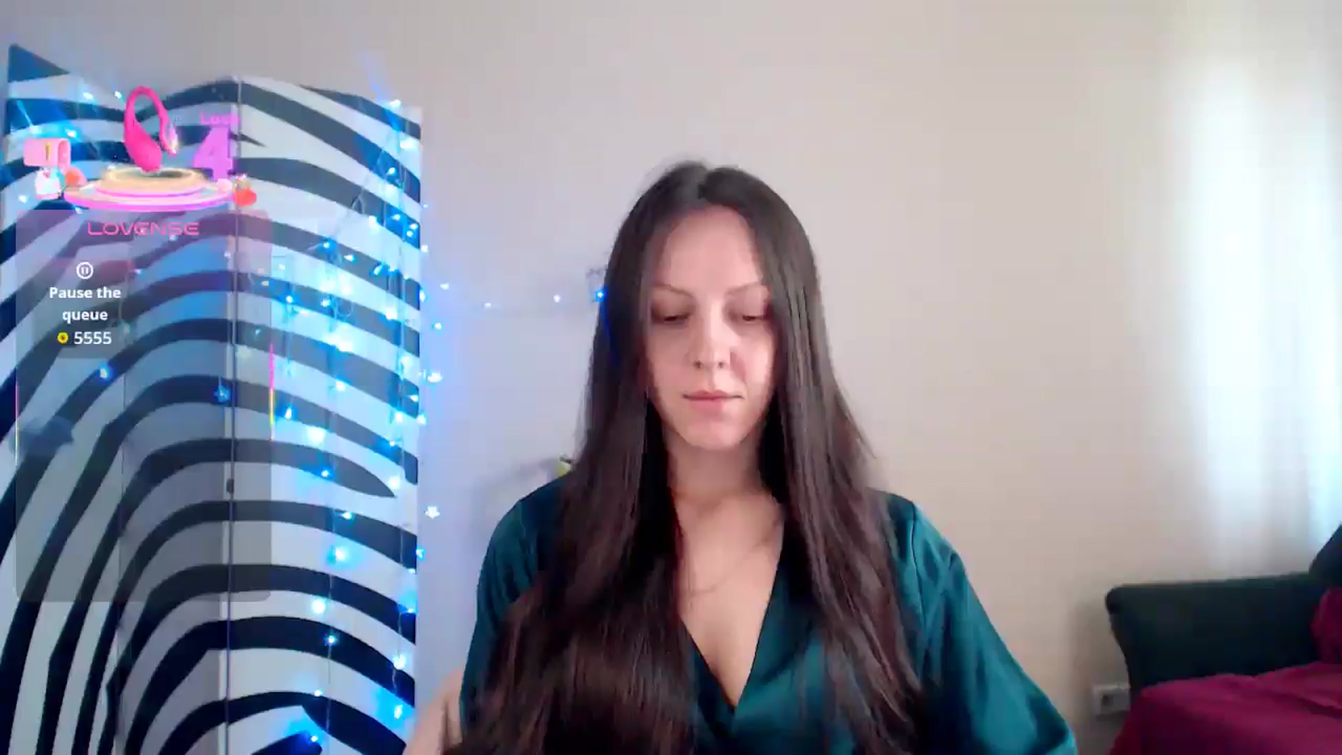 Gallery image thumbnail from BrunetteMuse's myfreecams stream on, 09/01/2025, 10:41 image 2 of 20