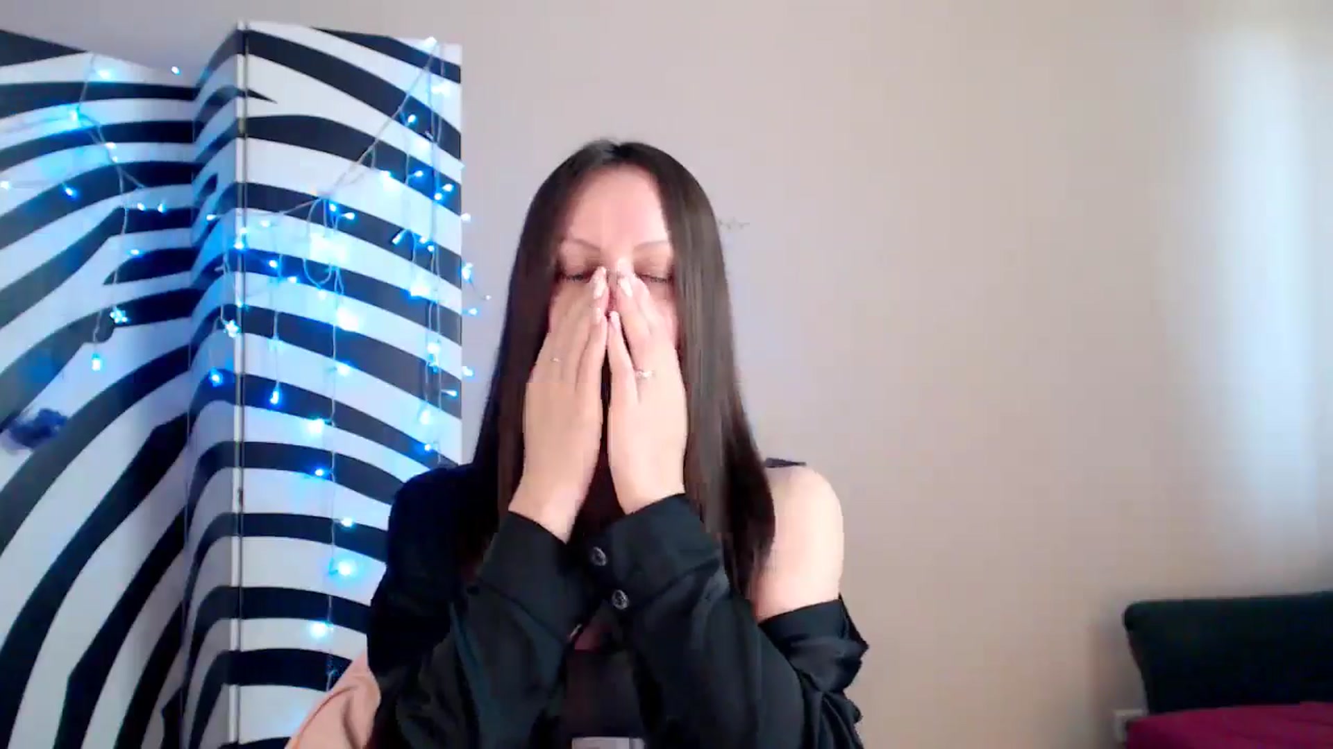 Gallery image thumbnail from BrunetteMuse's myfreecams stream on, 09/04/2025, 10:24 image 9 of 20