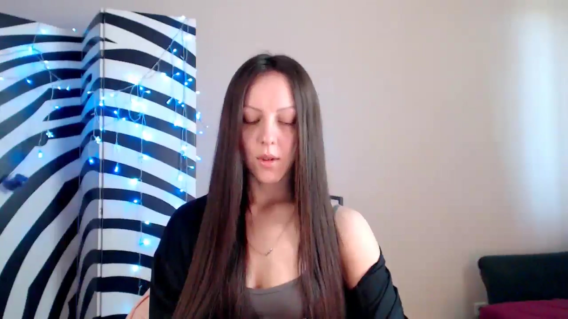 Gallery image thumbnail from BrunetteMuse's myfreecams stream on, 09/04/2025, 10:24 image 14 of 20