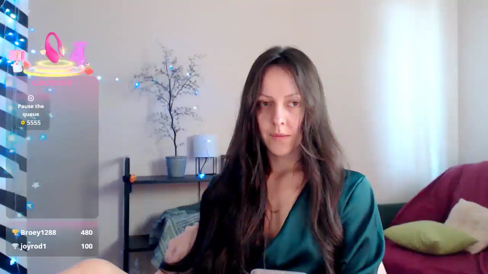 Gallery image thumbnail from BrunetteMuse's myfreecams stream on, 09/14/2025, 11:31 image 3 of 20