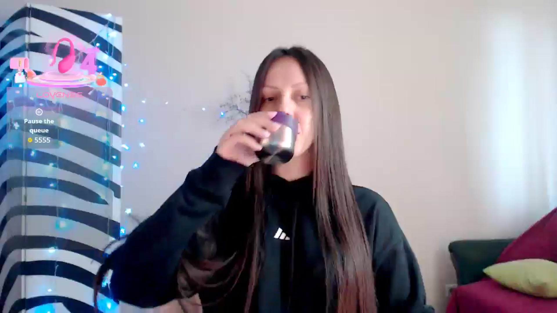 Gallery image thumbnail from BrunetteMuse's myfreecams stream on, 09/18/2025, 10:52 image 5 of 20