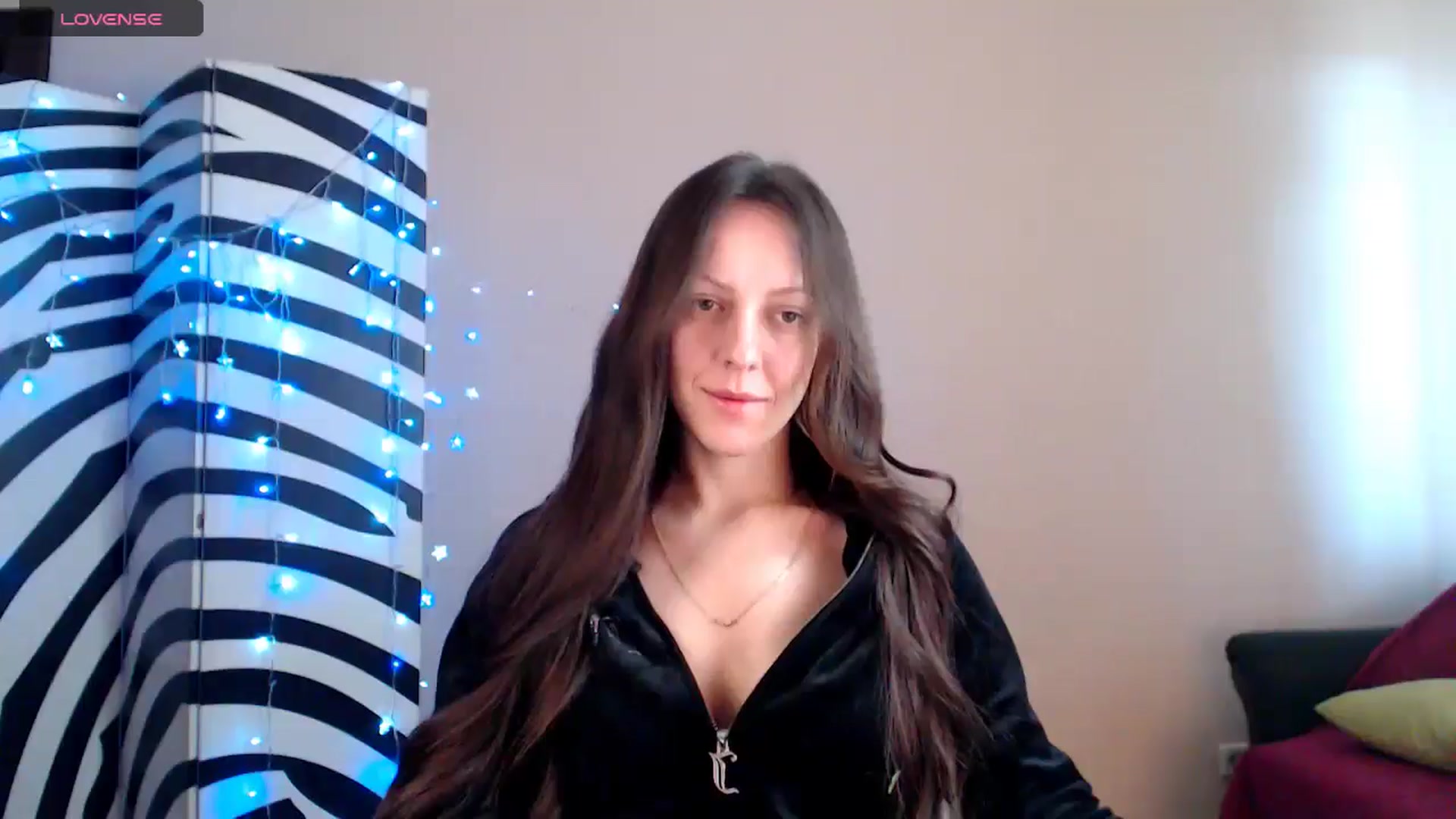 Gallery image thumbnail from BrunetteMuse's myfreecams stream on, 09/21/2025, 10:53 image 13 of 20