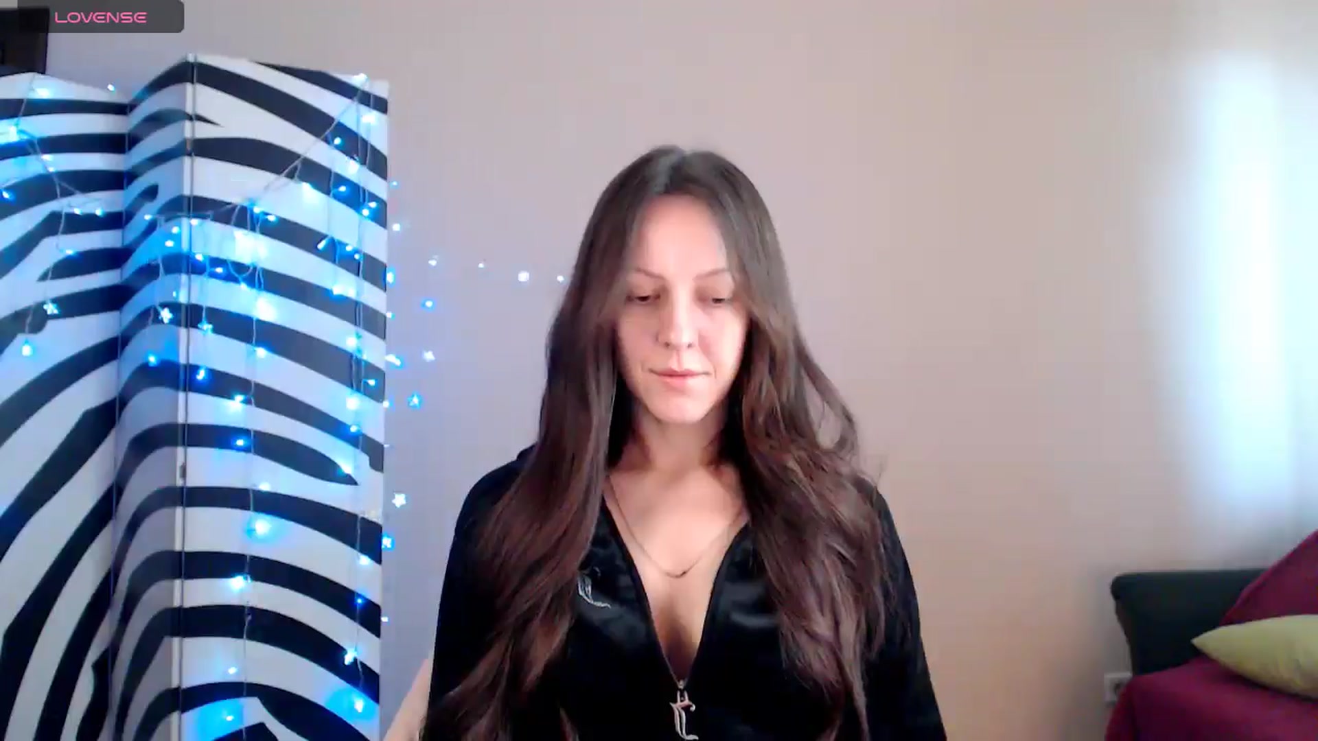 Gallery image thumbnail from BrunetteMuse's myfreecams stream on, 09/21/2025, 10:53 image 9 of 20