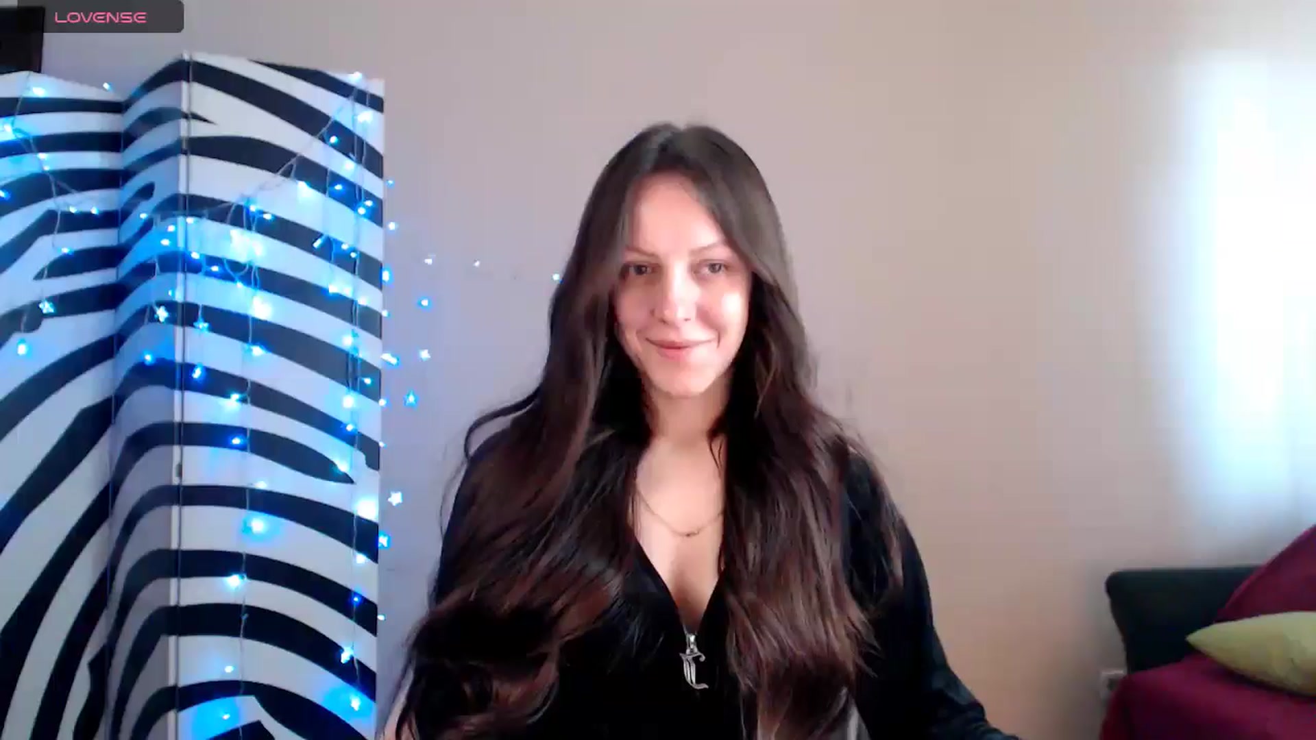 Gallery image thumbnail from BrunetteMuse's myfreecams stream on, 09/21/2025, 10:53 image 19 of 20