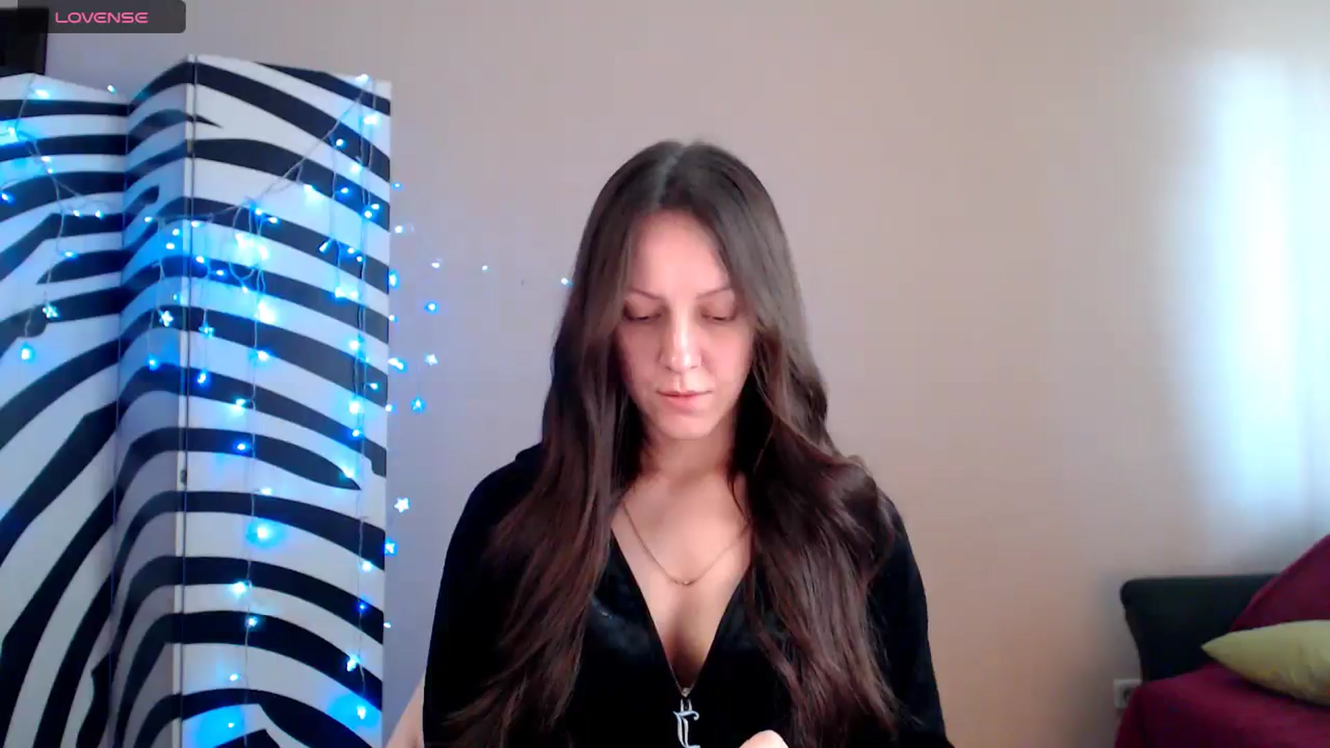 Gallery image thumbnail from BrunetteMuse's myfreecams stream on, 09/21/2025, 10:53 image 15 of 20