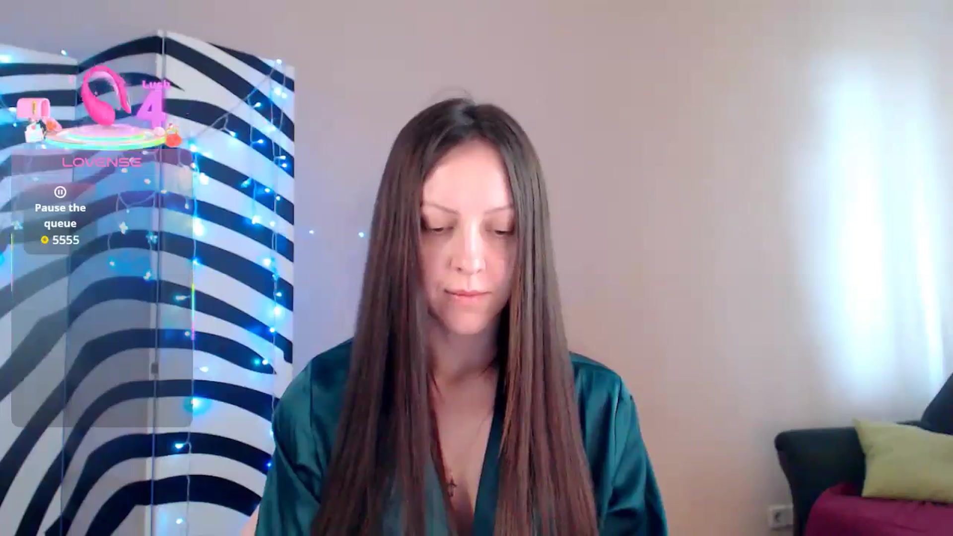 Gallery image thumbnail from BrunetteMuse's myfreecams stream on, 10/05/2025, 10:42 image 8 of 20