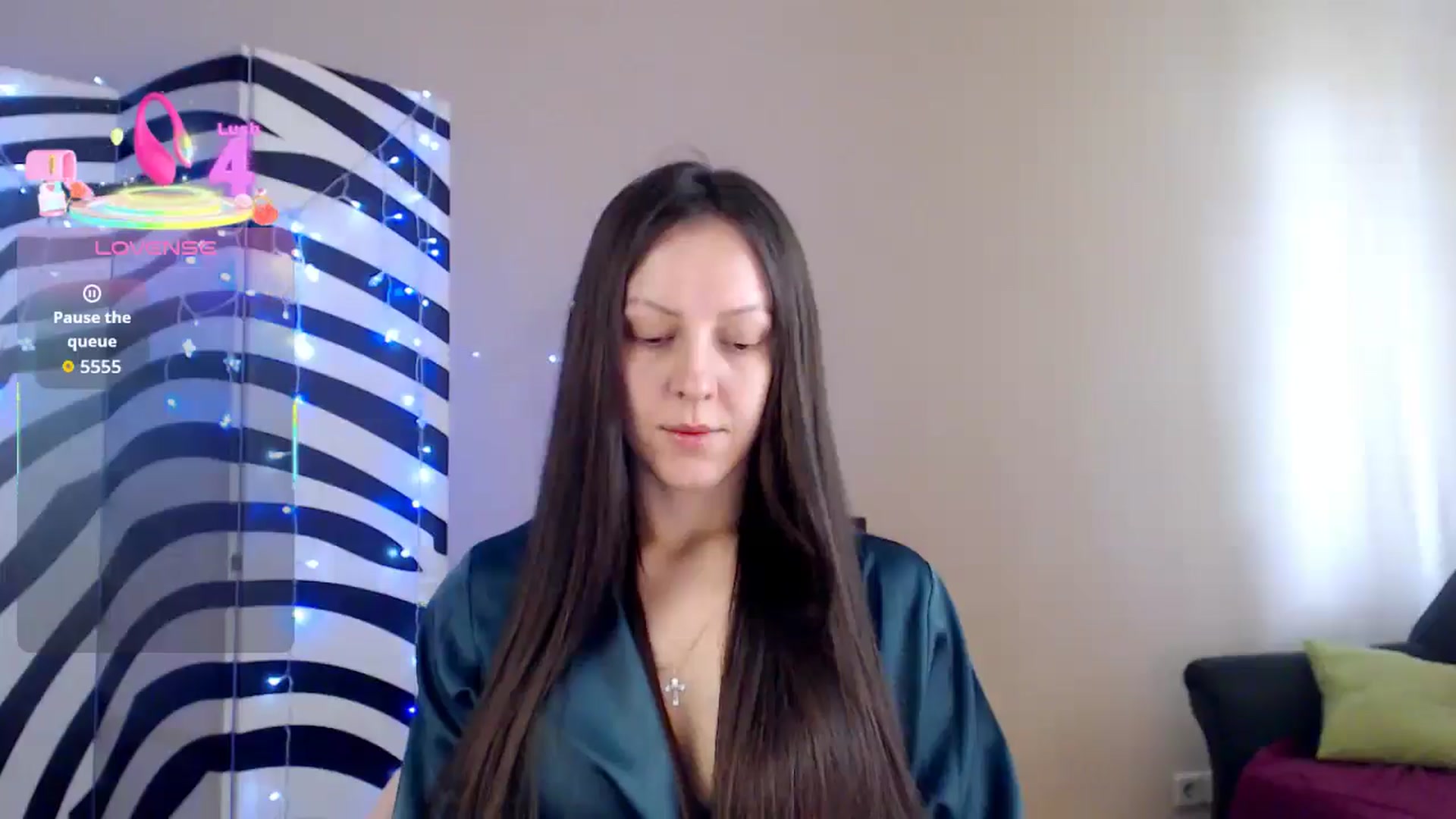 Gallery image thumbnail from BrunetteMuse's myfreecams stream on, 10/05/2025, 10:42 image 11 of 20