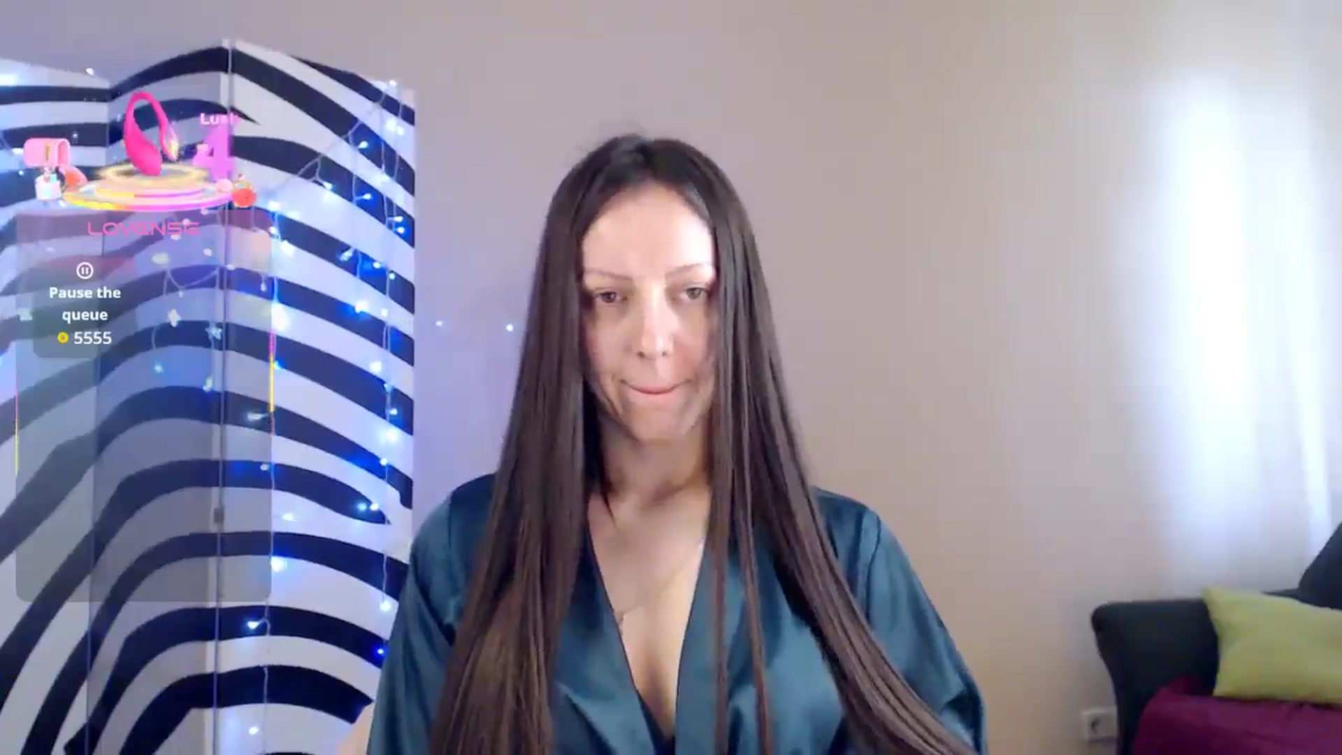Gallery image thumbnail from BrunetteMuse's myfreecams stream on, 10/05/2025, 10:42 image 5 of 20