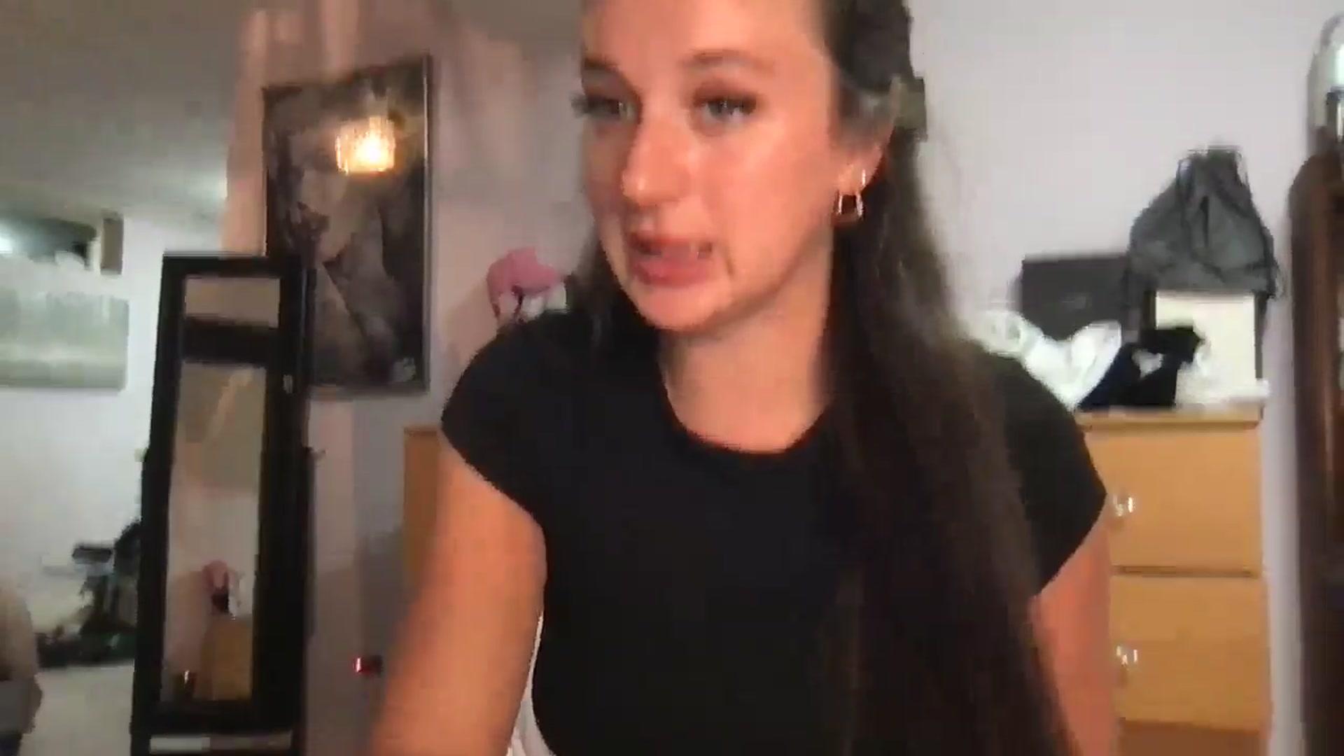 Gallery image thumbnail from Brunettebabyy's myfreecams stream on, 06/01/2025, 08:33 image 18 of 20