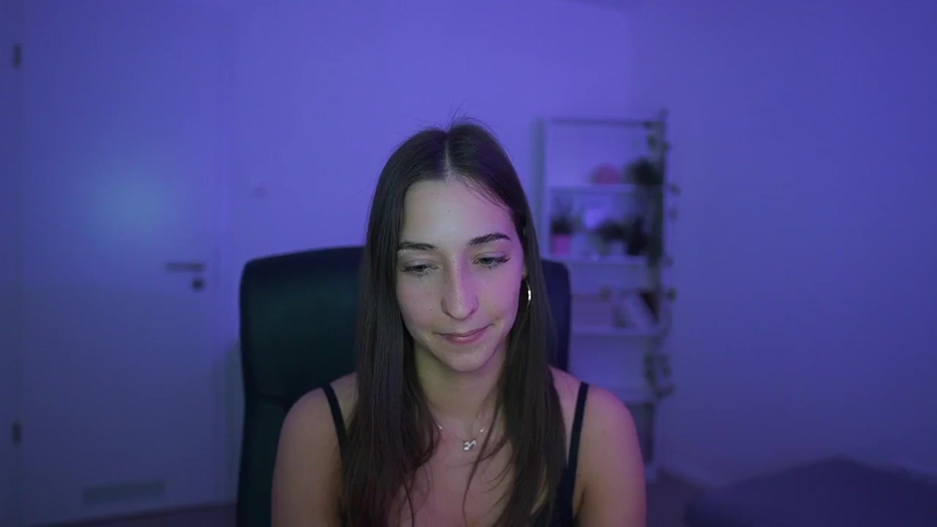 Gallery image thumbnail from Brunettte_18's myfreecams stream on, 04/13/2026, 20:16 image 3 of 20