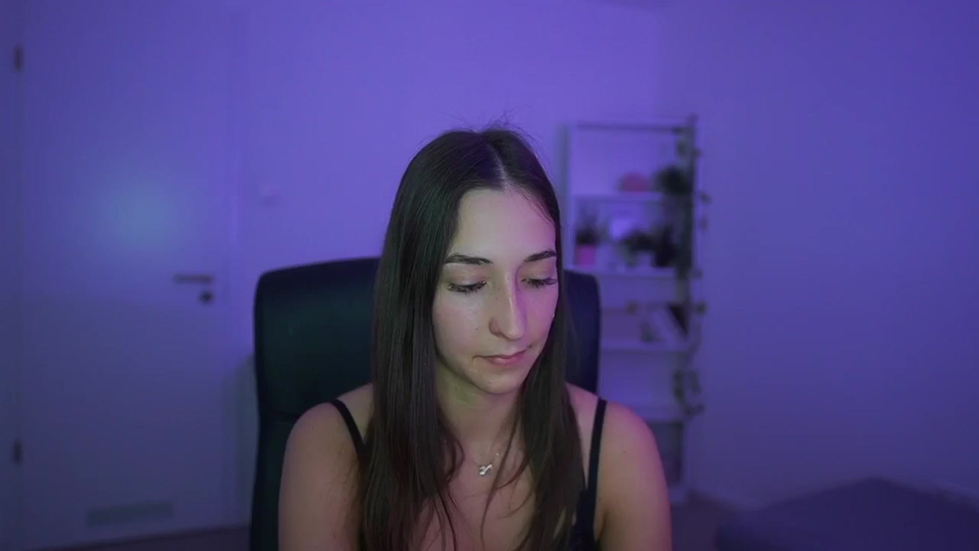 Gallery image thumbnail from Brunettte_18's myfreecams stream on, 04/13/2026, 20:16 image 1 of 20