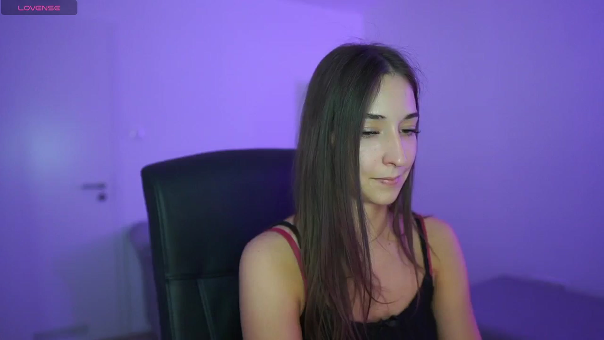 Gallery image thumbnail from Brunettte_18's myfreecams stream on, 04/18/2026, 20:26 image 14 of 20