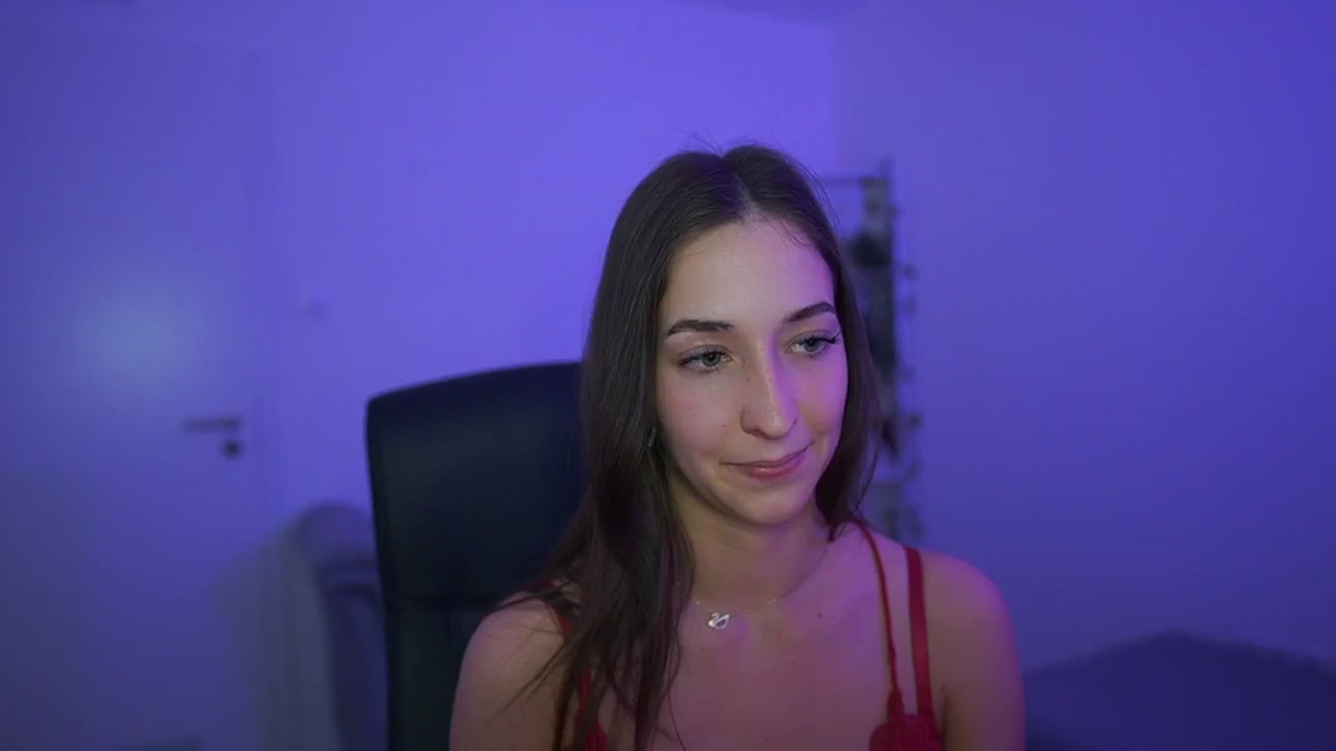 Gallery image thumbnail from Brunettte_18's myfreecams stream on, 04/23/2026, 19:51 image 3 of 20