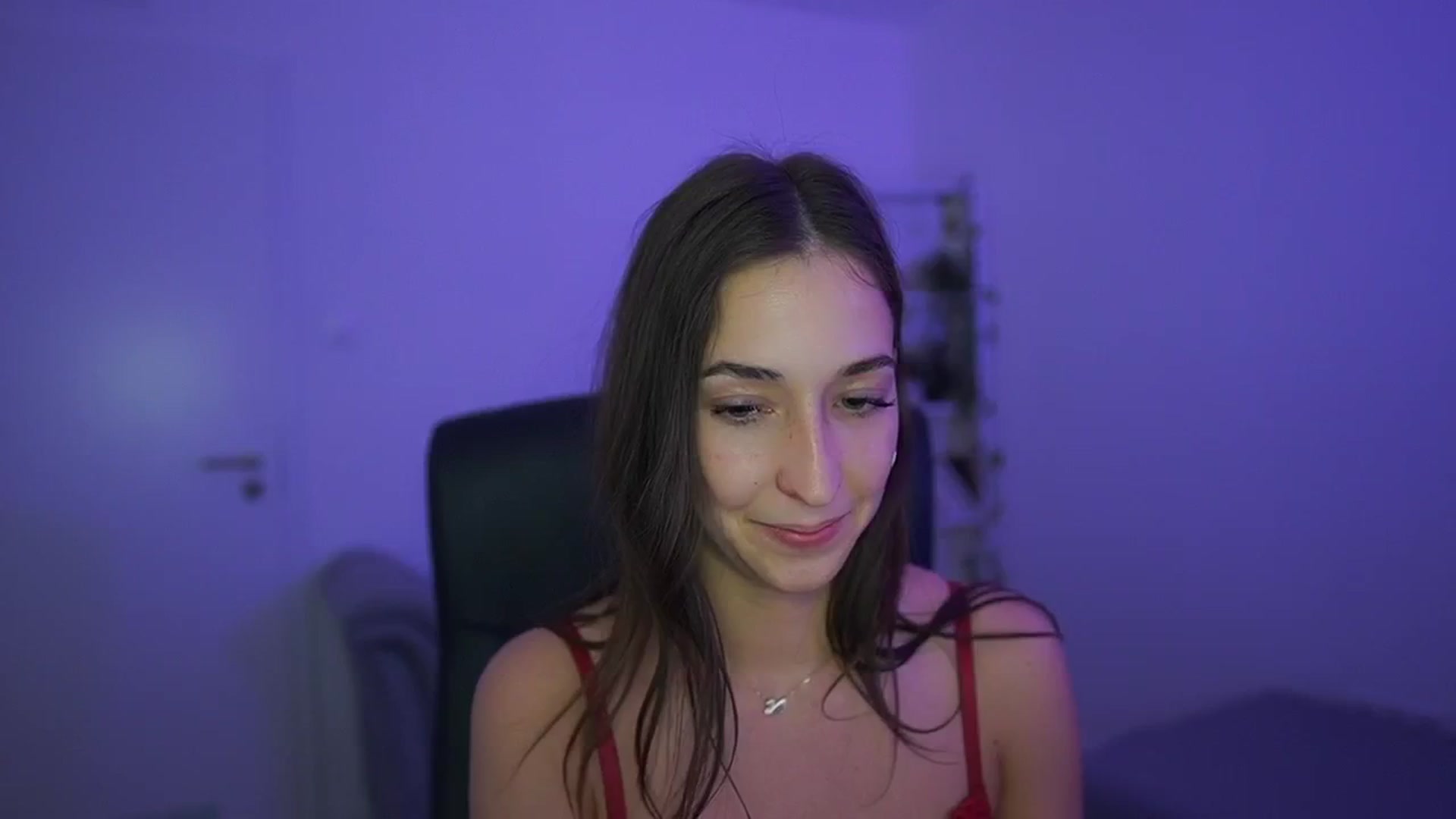Gallery image thumbnail from Brunettte_18's myfreecams stream on, 04/23/2026, 22:11 image 13 of 20