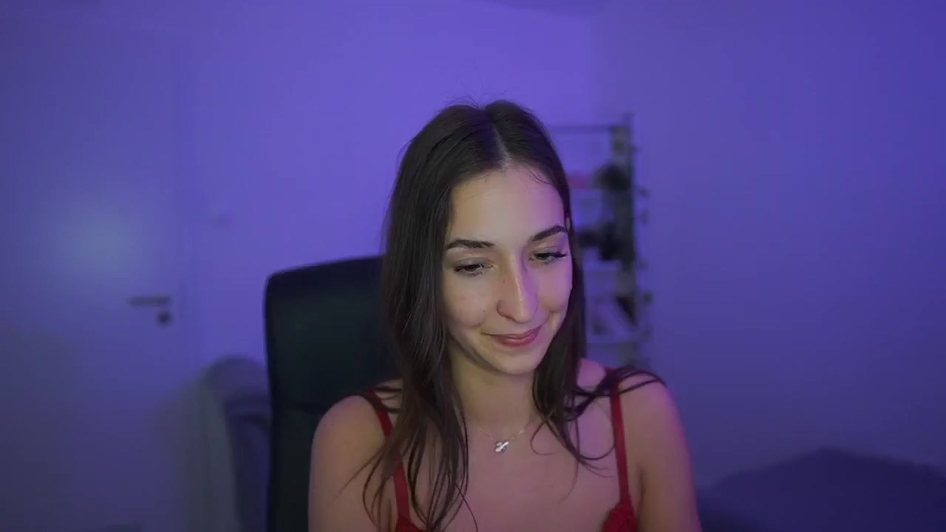 Gallery image thumbnail from Brunettte_18's myfreecams stream on, 04/23/2026, 22:11 image 4 of 20