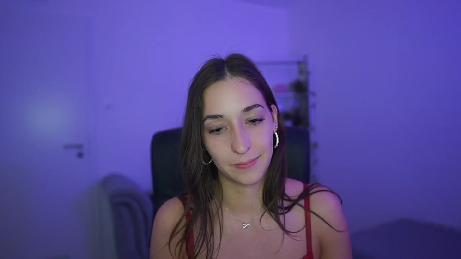 Gallery image thumbnail from Brunettte_18's myfreecams stream on, 04/23/2026, 22:11 image 19 of 20