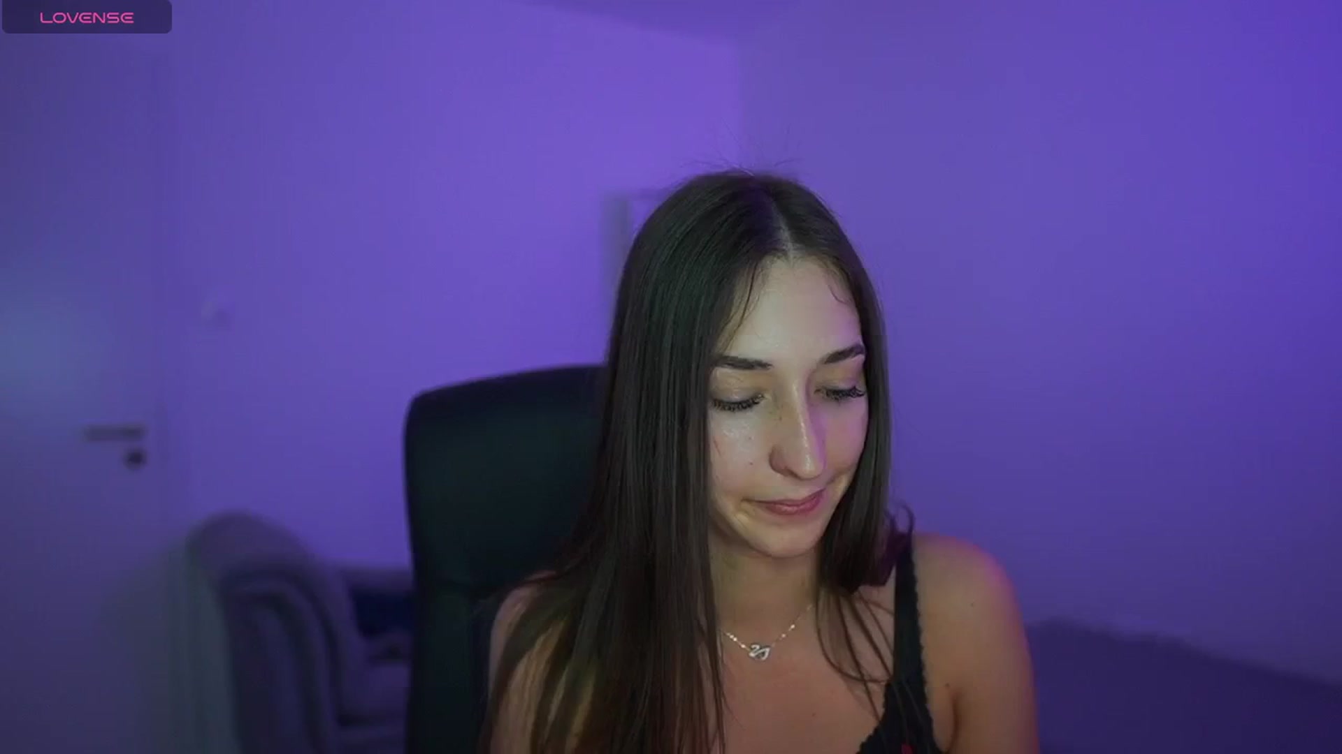 Gallery image thumbnail from Brunettte_18's myfreecams stream on, 04/24/2026, 19:57 image 13 of 20