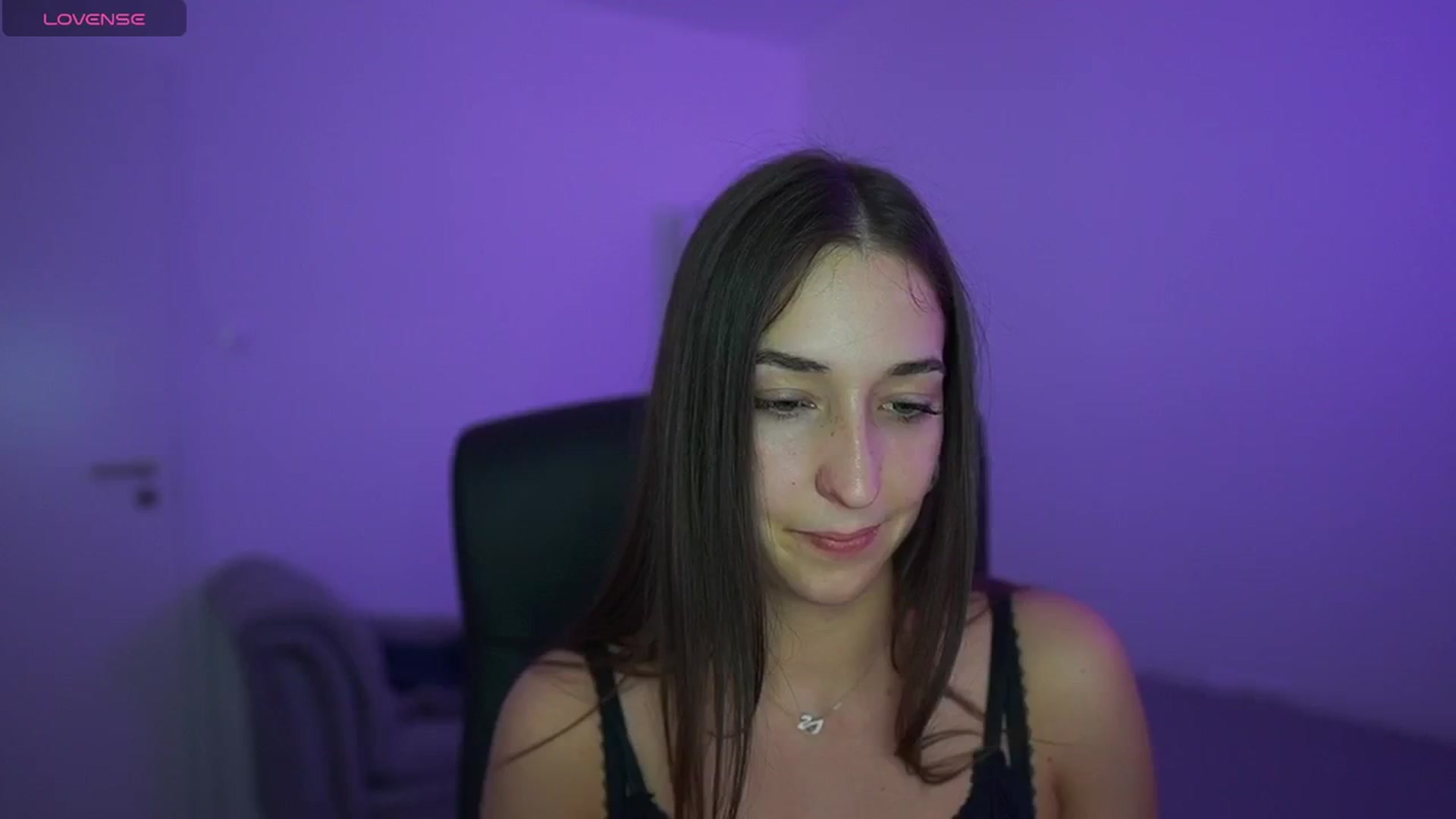 Gallery image thumbnail from Brunettte_18's myfreecams stream on, 04/24/2026, 19:57 image 2 of 20