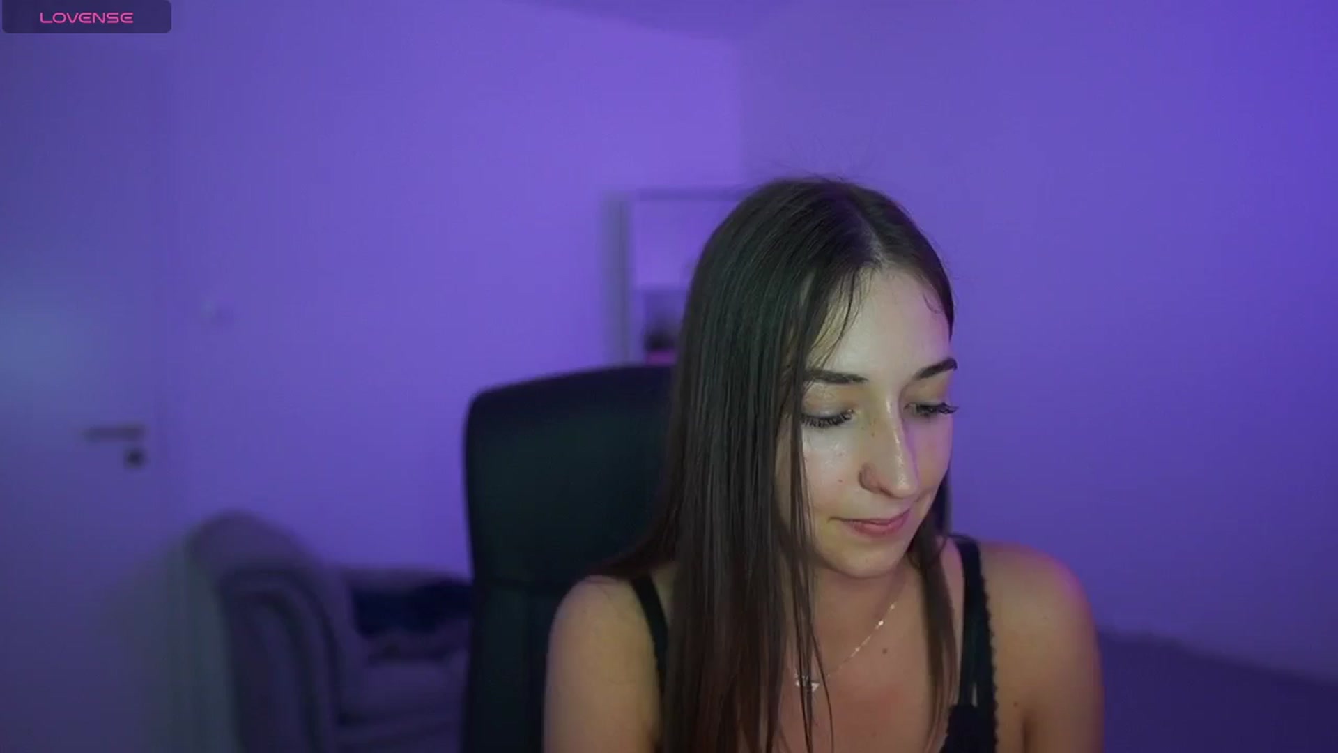 Gallery image thumbnail from Brunettte_18's myfreecams stream on, 04/24/2026, 19:57 image 18 of 20