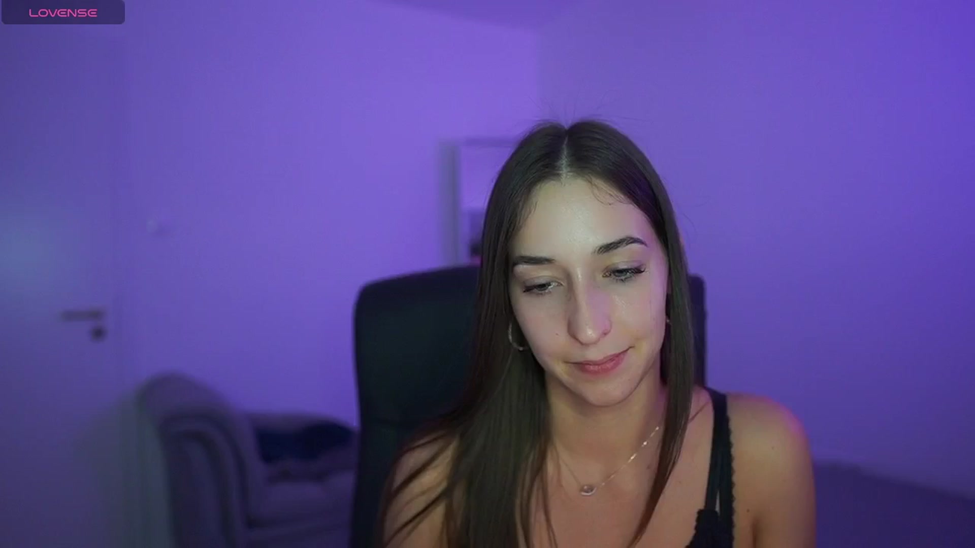 Gallery image thumbnail from Brunettte_18's myfreecams stream on, 04/24/2026, 19:57 image 16 of 20