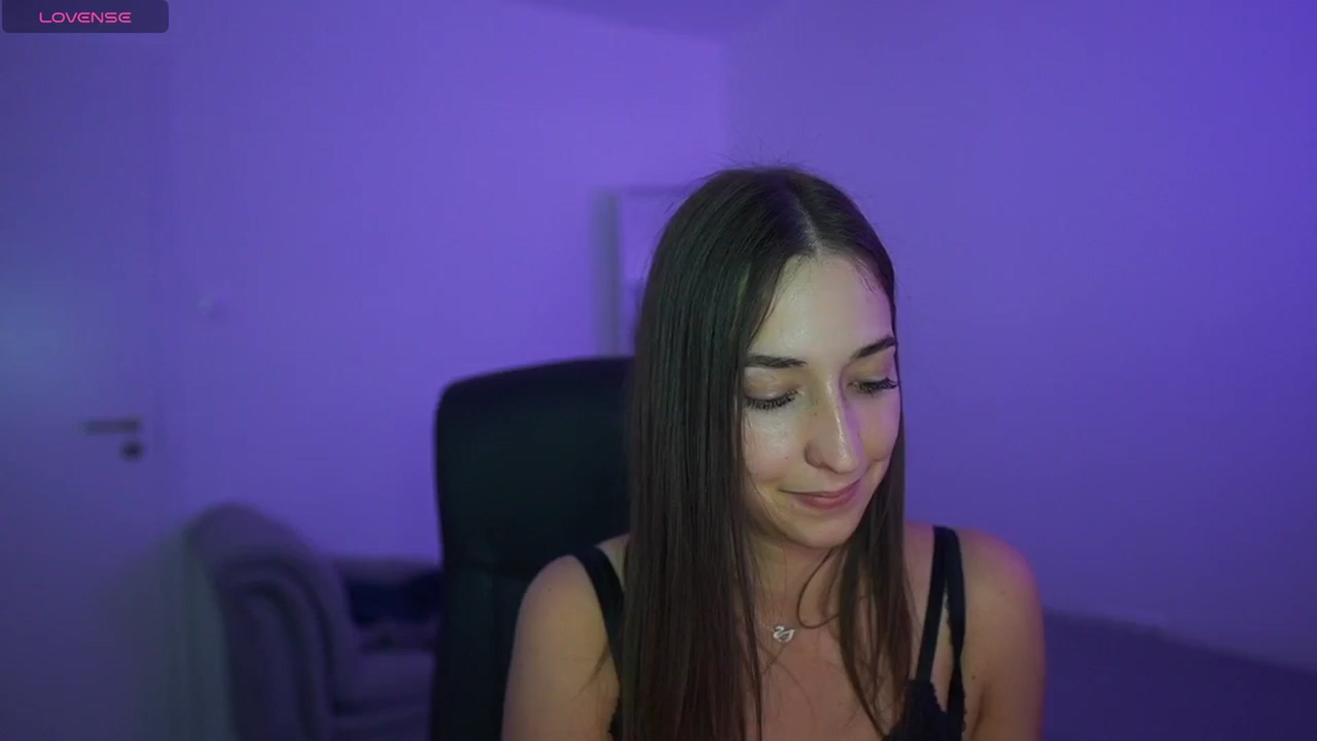 Gallery image thumbnail from Brunettte_18's myfreecams stream on, 04/24/2026, 22:19 image 3 of 20