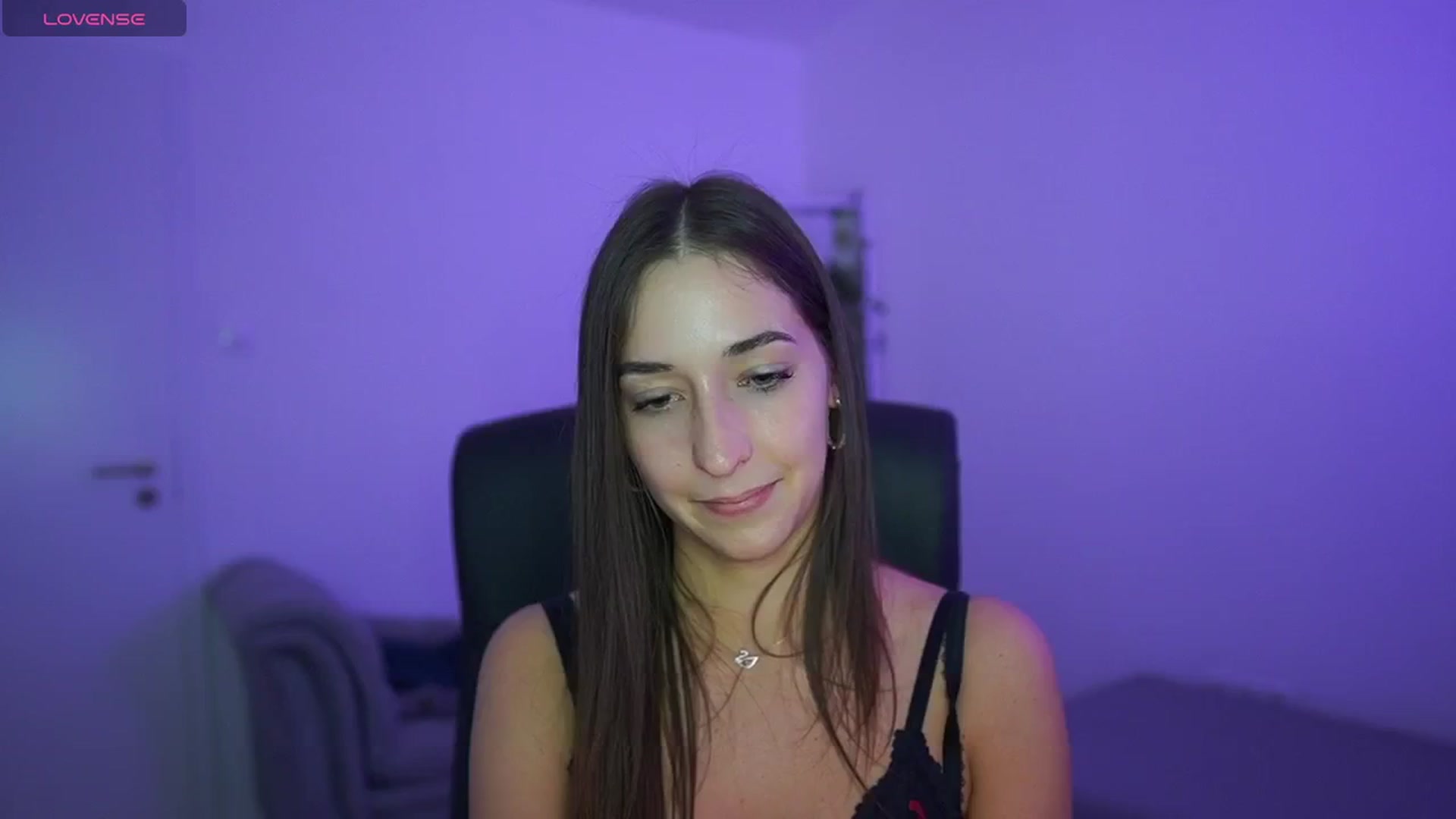 Gallery image thumbnail from Brunettte_18's myfreecams stream on, 04/24/2026, 22:19 image 10 of 20