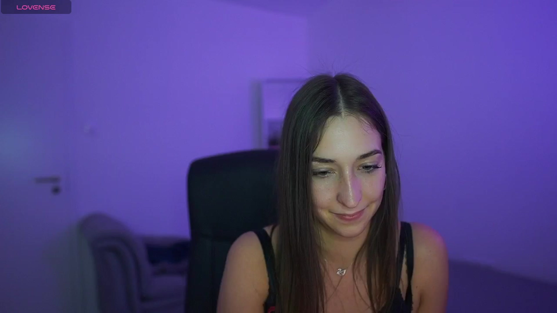 Gallery image thumbnail from Brunettte_18's myfreecams stream on, 04/24/2026, 22:19 image 13 of 20