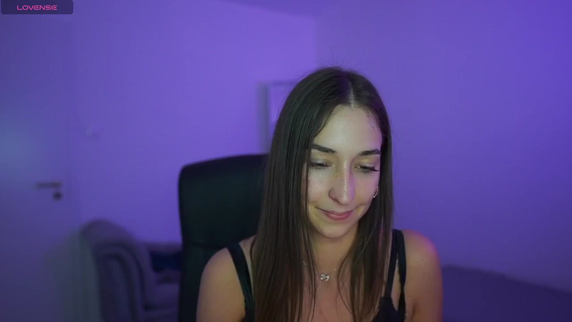 Gallery image thumbnail from Brunettte_18's myfreecams stream on, 04/24/2026, 22:19 image 12 of 20