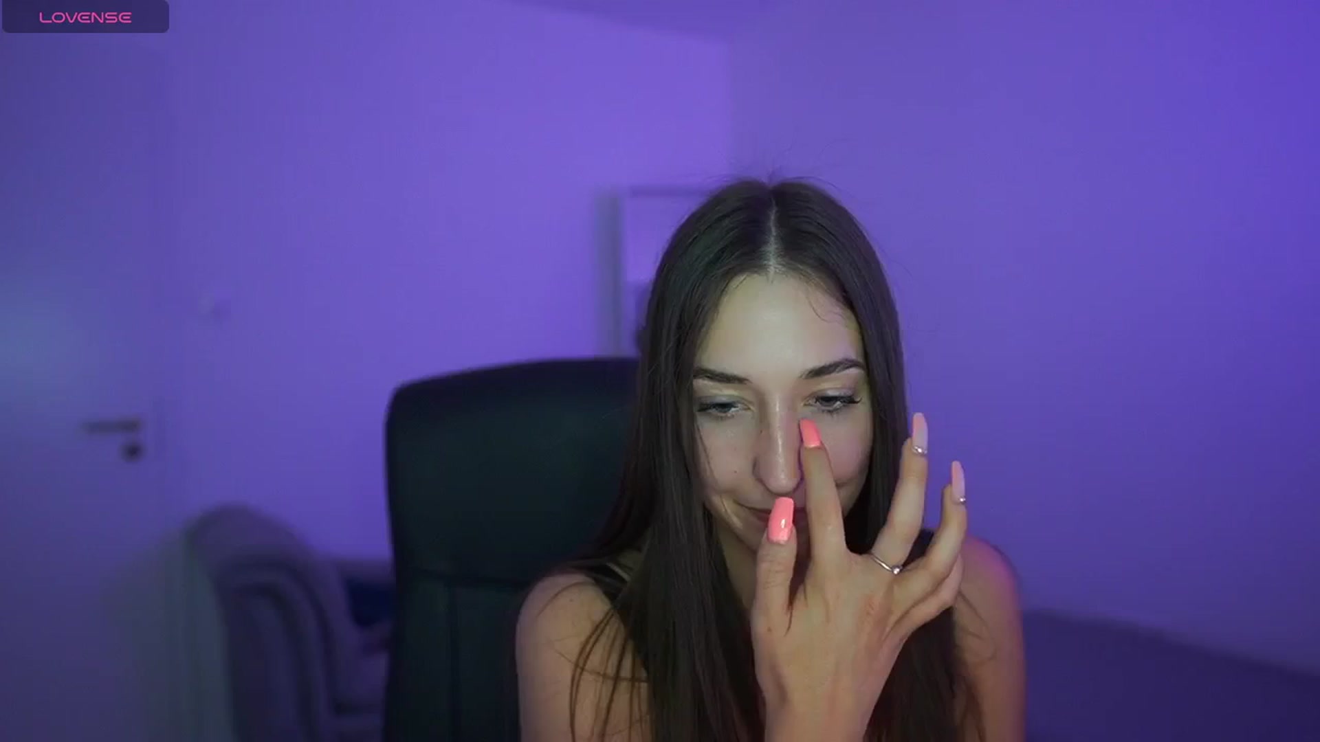 Gallery image thumbnail from Brunettte_18's myfreecams stream on, 04/24/2026, 22:45 image 20 of 20