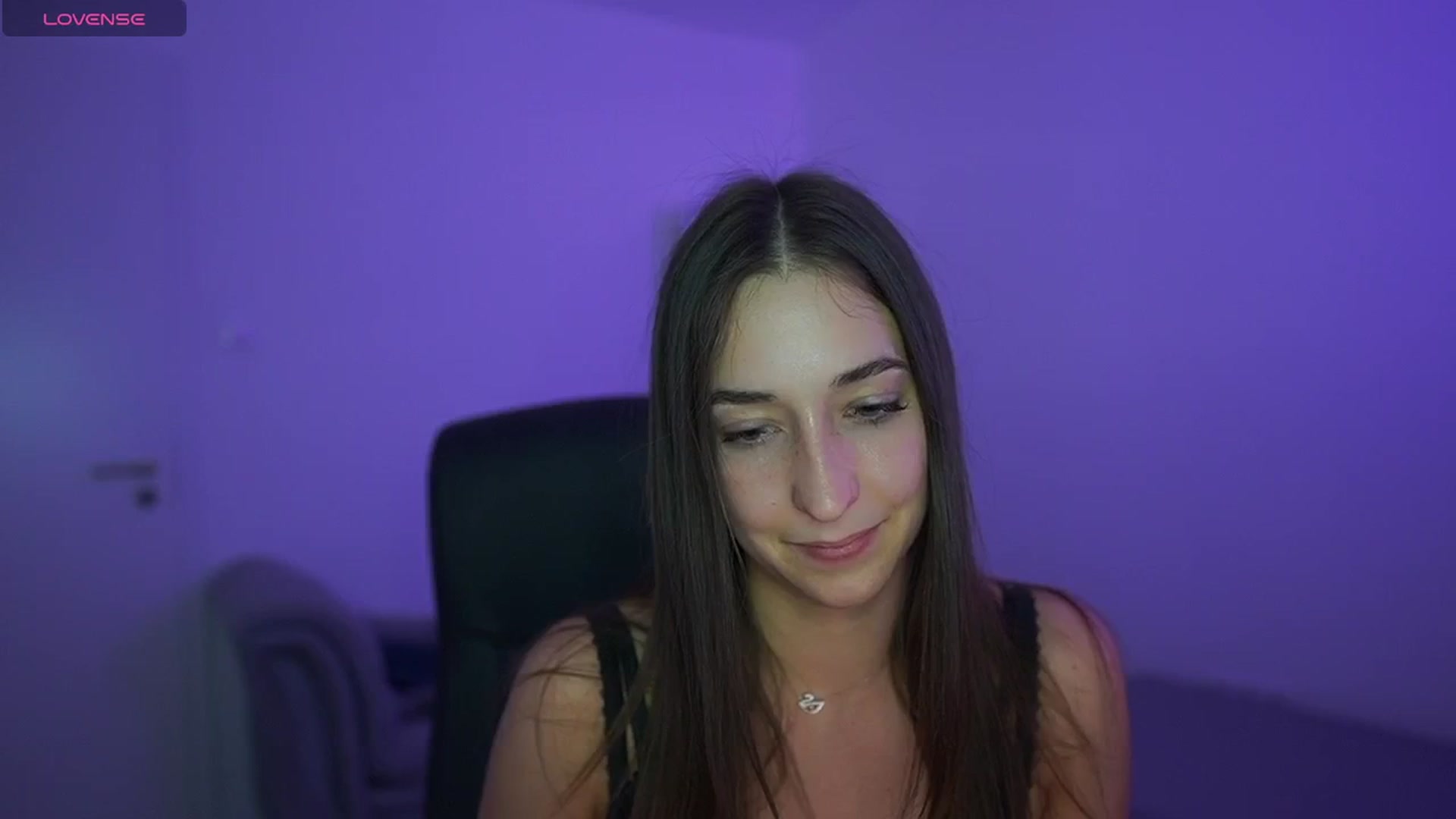 Gallery image thumbnail from Brunettte_18's myfreecams stream on, 04/24/2026, 22:45 image 11 of 20