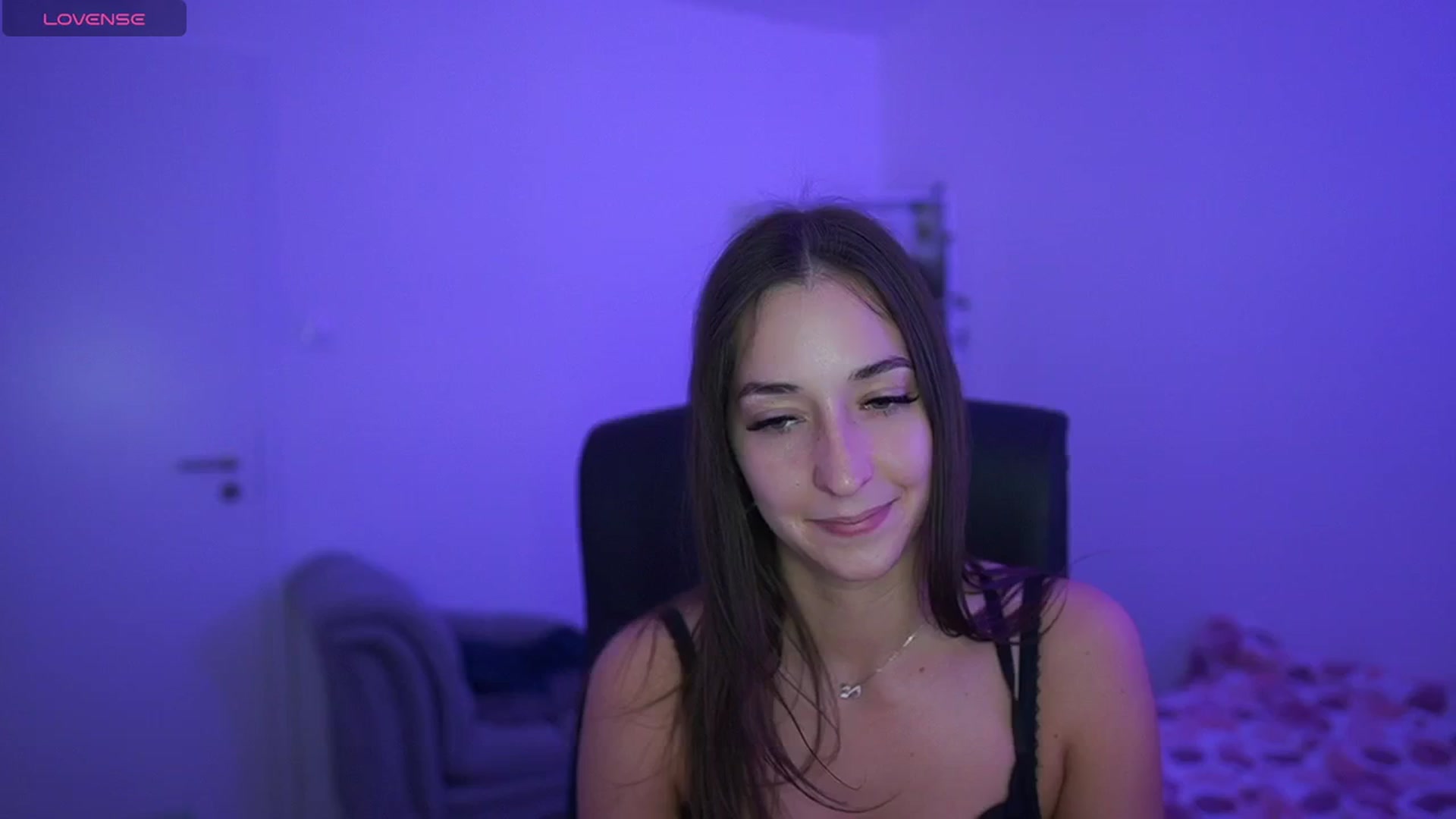 Gallery image thumbnail from Brunettte_18's myfreecams stream on, 04/25/2026, 22:21 image 8 of 20