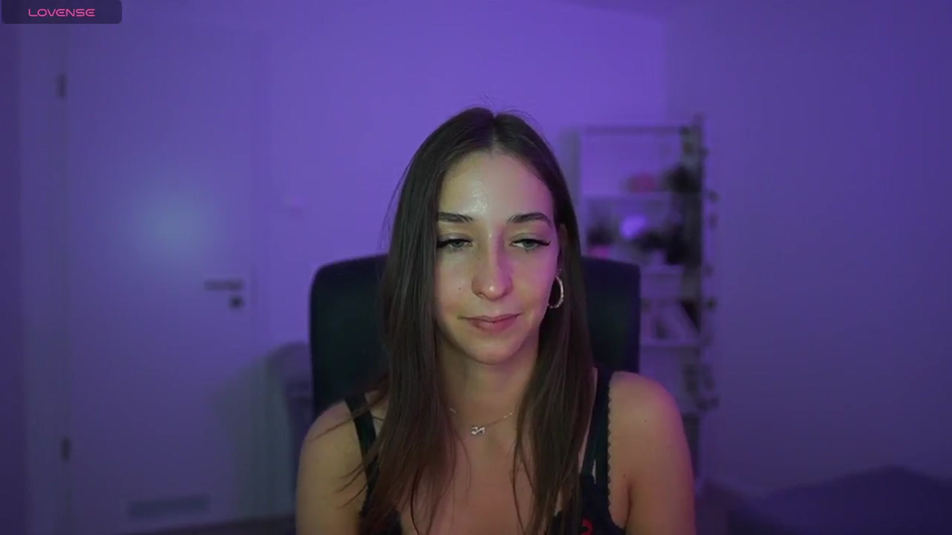 Gallery image thumbnail from Brunettte_18's myfreecams stream on, 04/26/2026, 21:29 image 2 of 20