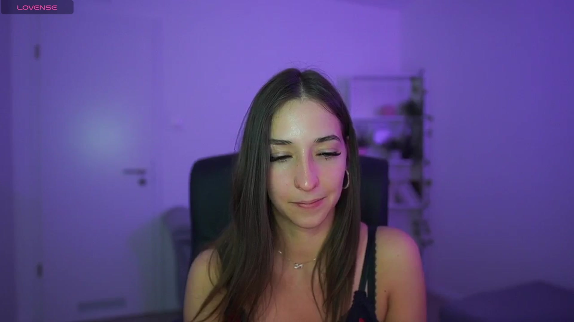 Gallery image thumbnail from Brunettte_18's myfreecams stream on, 04/26/2026, 21:29 image 5 of 20