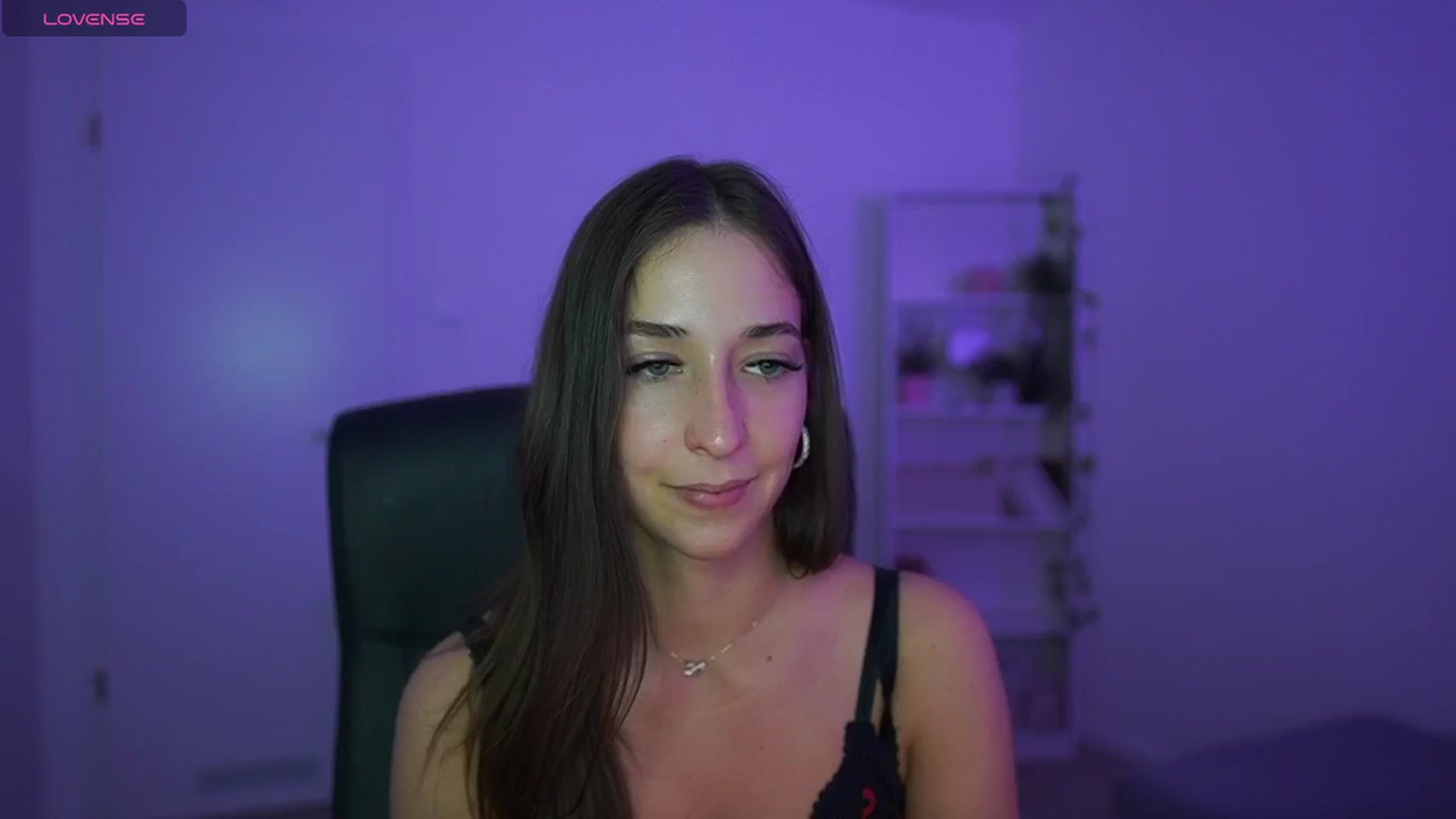 Gallery image thumbnail from Brunettte_18's myfreecams stream on, 04/26/2026, 22:14 image 3 of 20