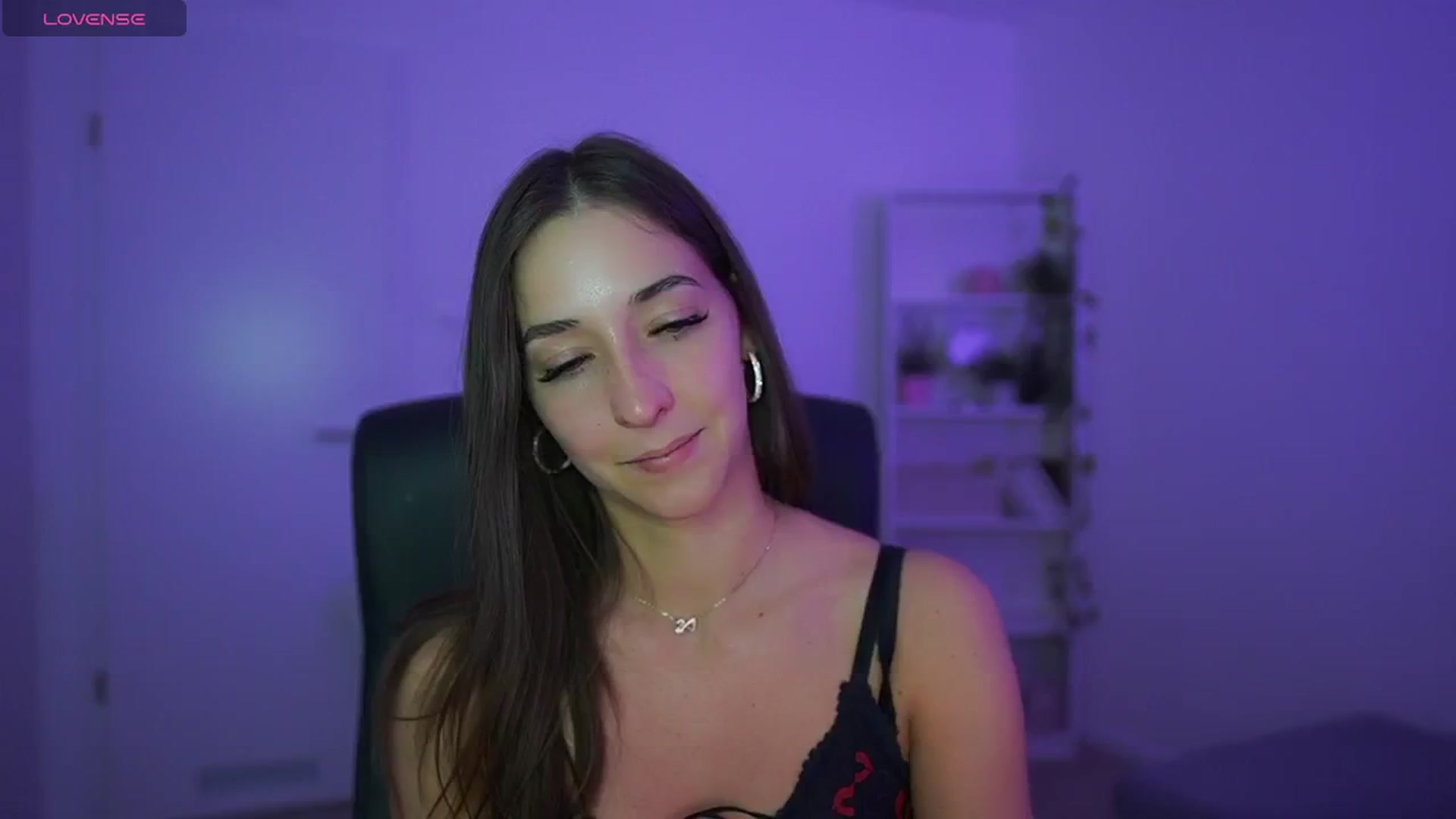 Gallery image thumbnail from Brunettte_18's myfreecams stream on, 04/26/2026, 22:14 image 1 of 20