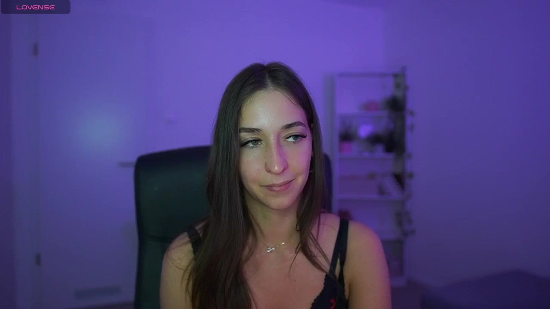 Gallery image thumbnail from Brunettte_18's myfreecams stream on, 04/26/2026, 22:14 image 11 of 20