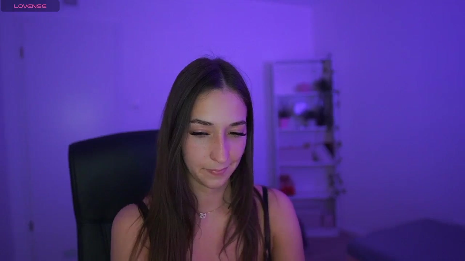 Gallery image thumbnail from Brunettte_18's myfreecams stream on, 04/27/2026, 20:25 image 12 of 20
