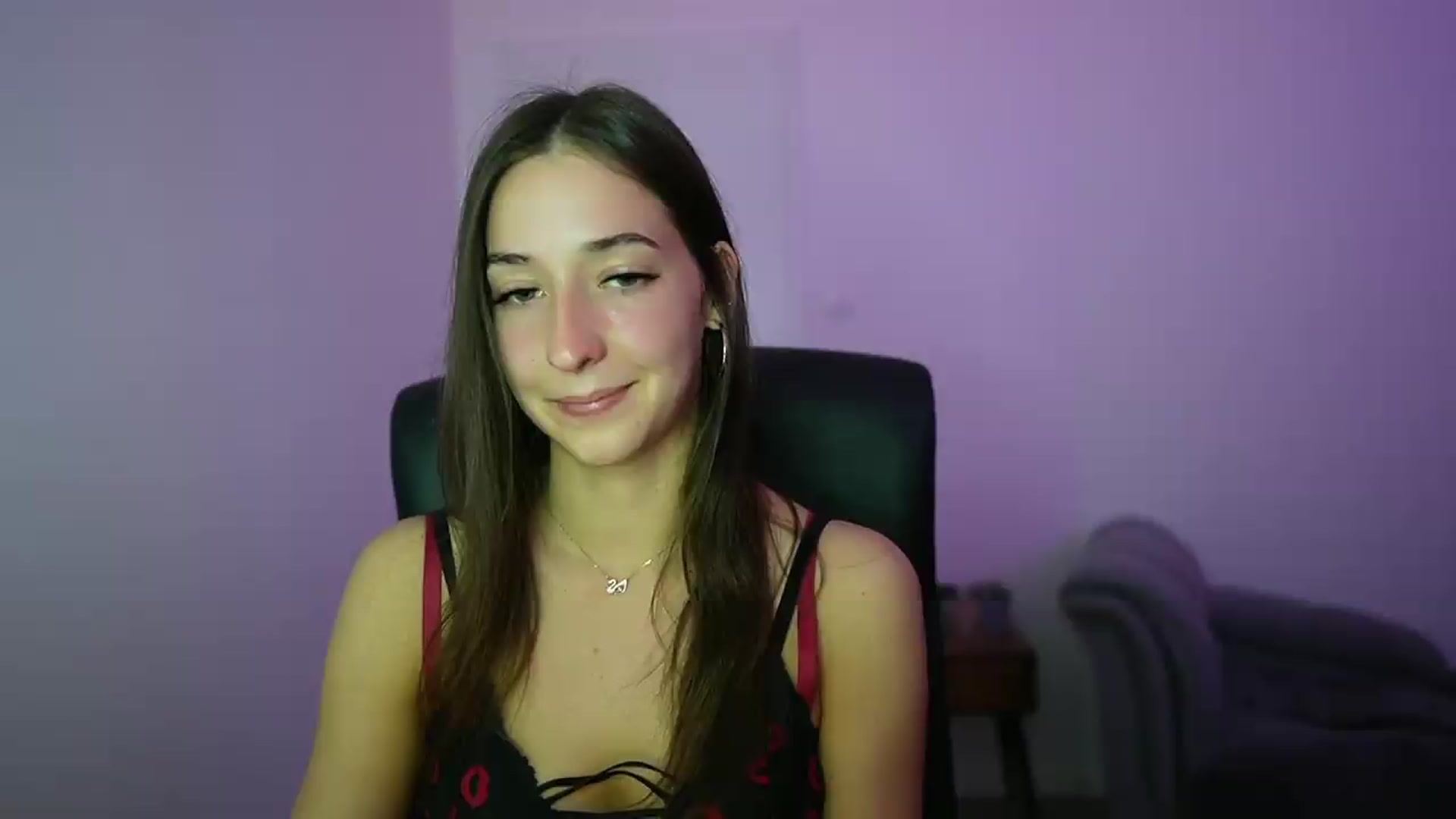 Gallery image thumbnail from Brunettte_18's myfreecams stream on, 05/09/2026, 18:44 image 9 of 20